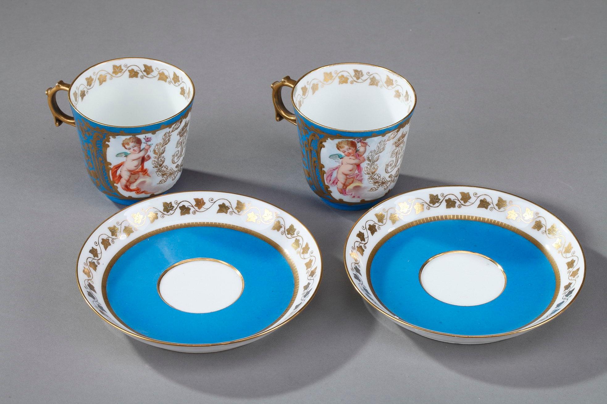 Tea Service with Sevres and Château des Tuileries Marks For Sale 8