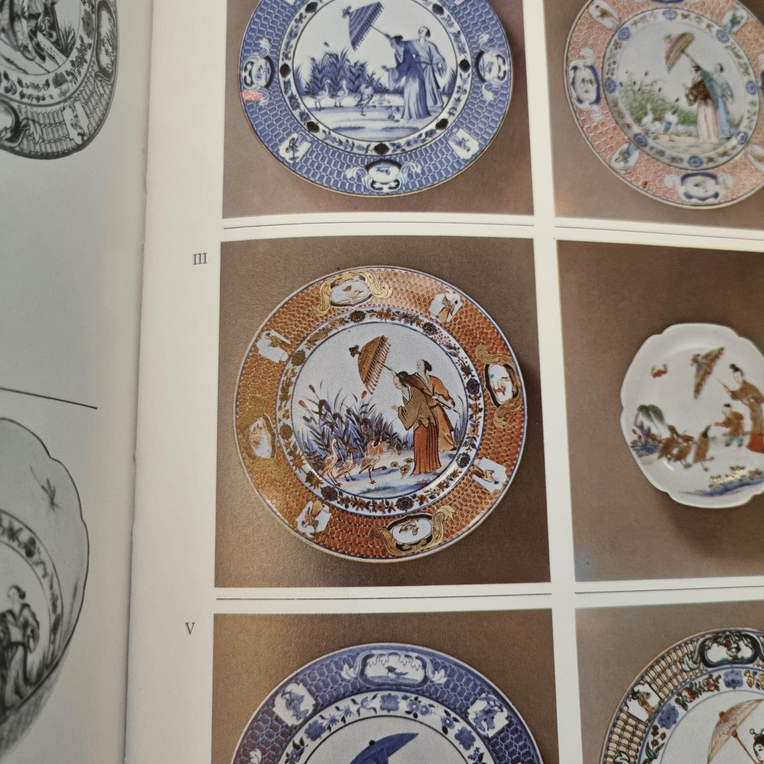 Juego de té 18C Plato de porcelana china CORNELIS PRONK 'Dame Au Parasol' Patrón Qing en venta