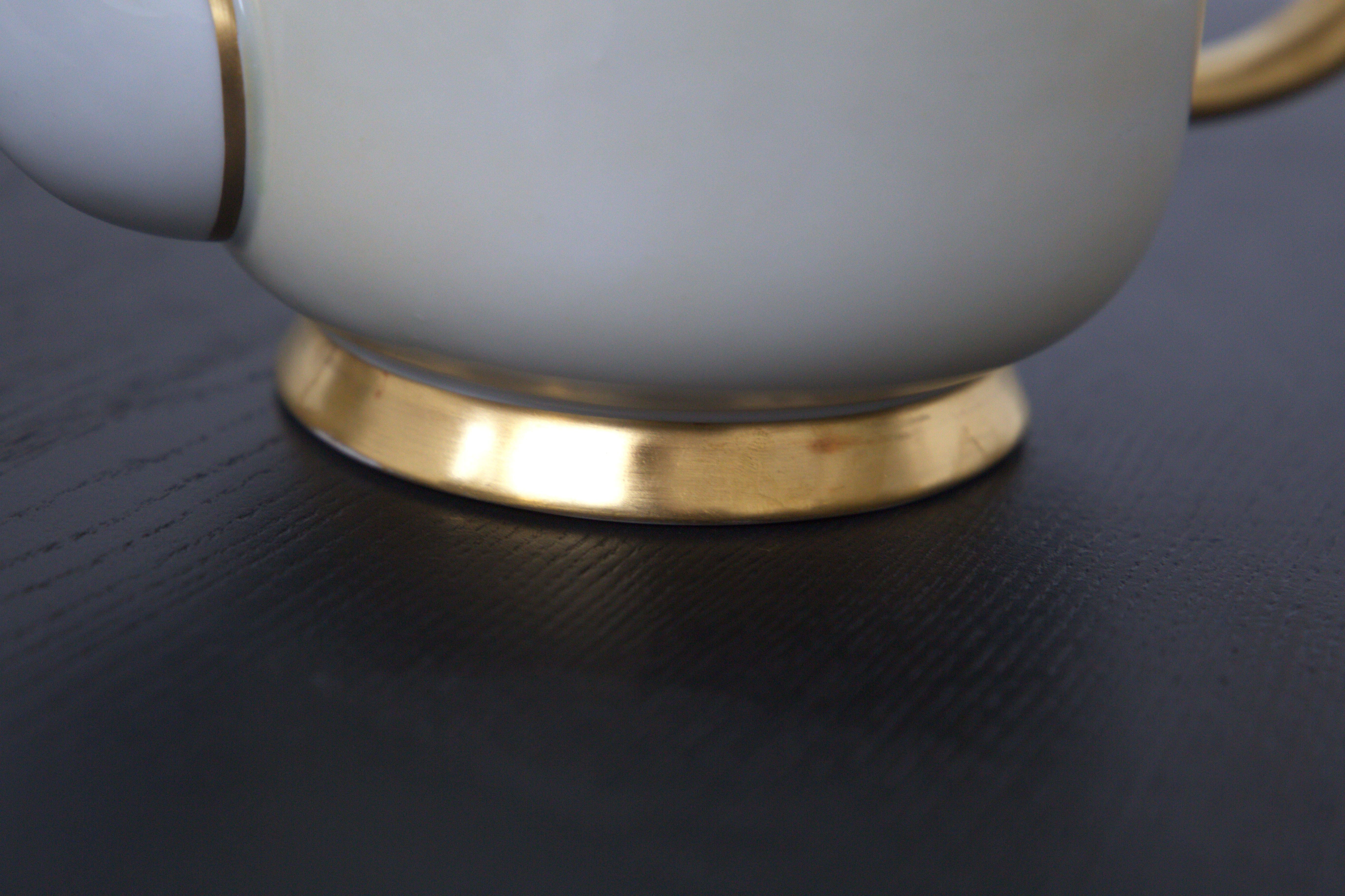 Tea Set in Ceramic and Pure Gold by Gio Ponti for Richard Ginori 3