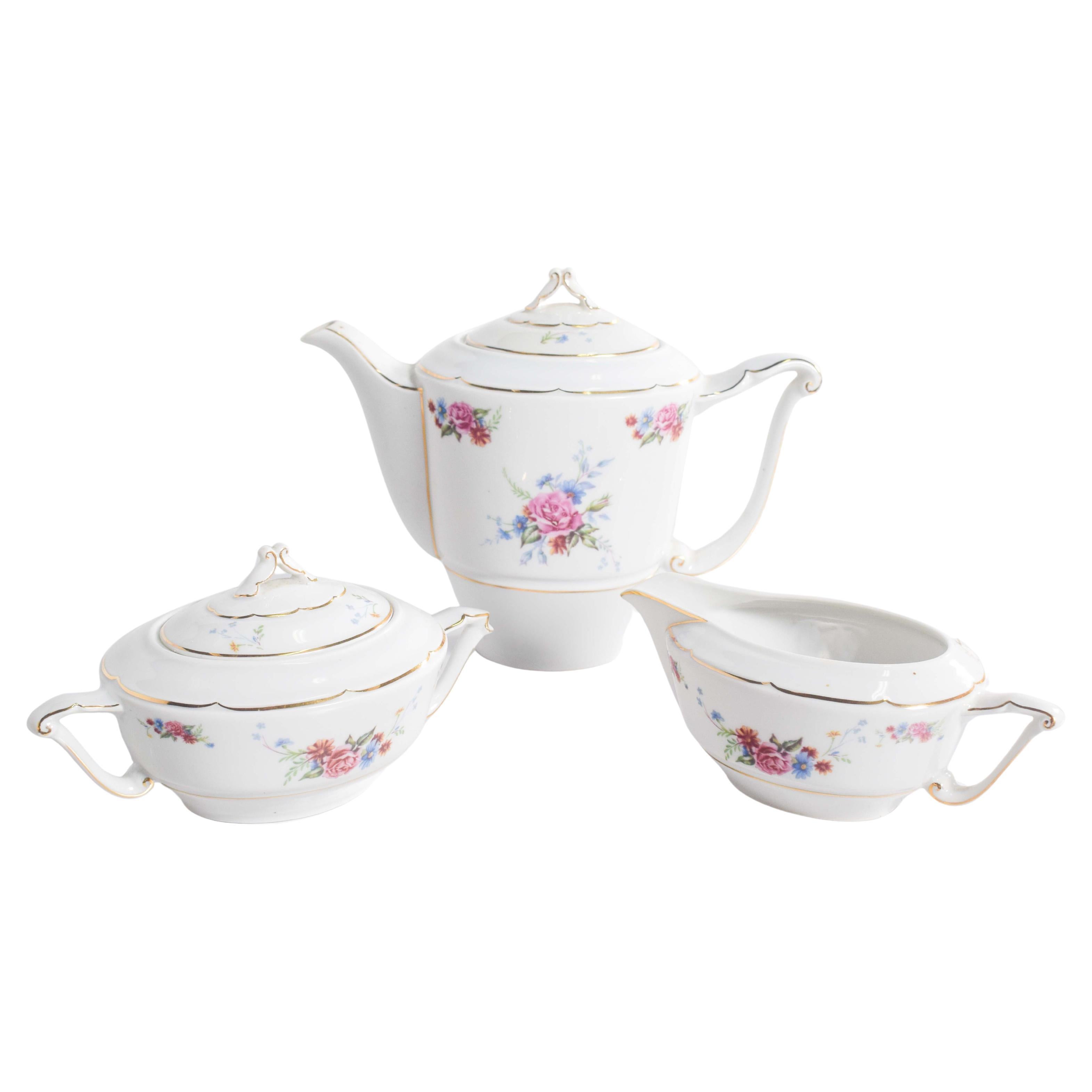 Juego de té de porcelana portuguesa "Candal"