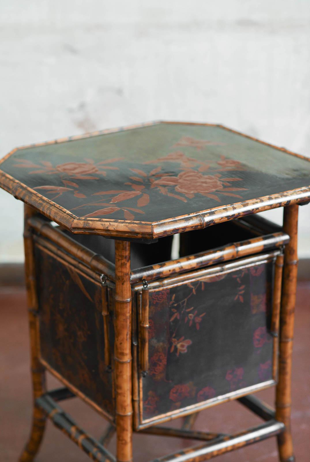 “Tea table” in bamboo and lacquered wood, attributed to Perret & Vibert, France For Sale 7
