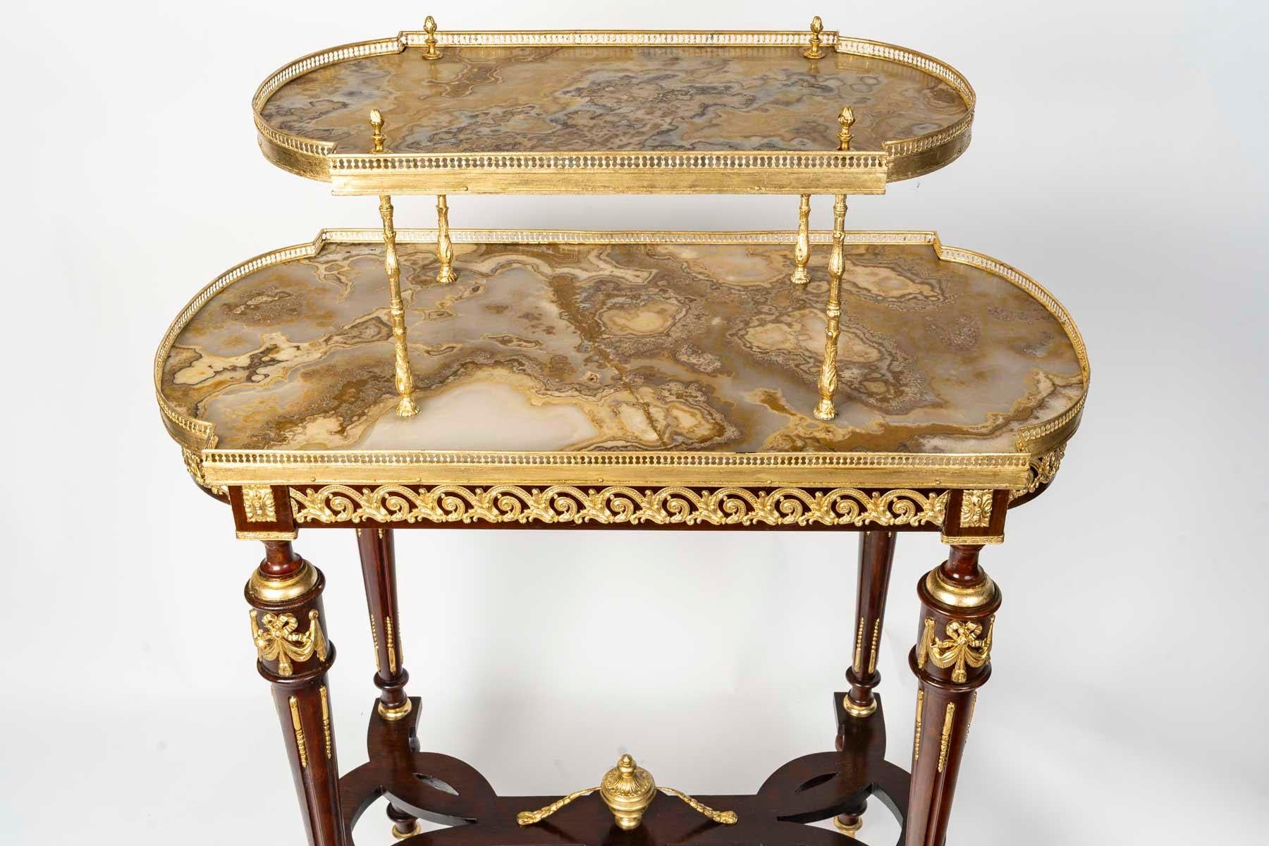 Teetisch, Beistelltisch, Periode Napoleon III, 19. Jahrhundert. (Französisch) im Angebot