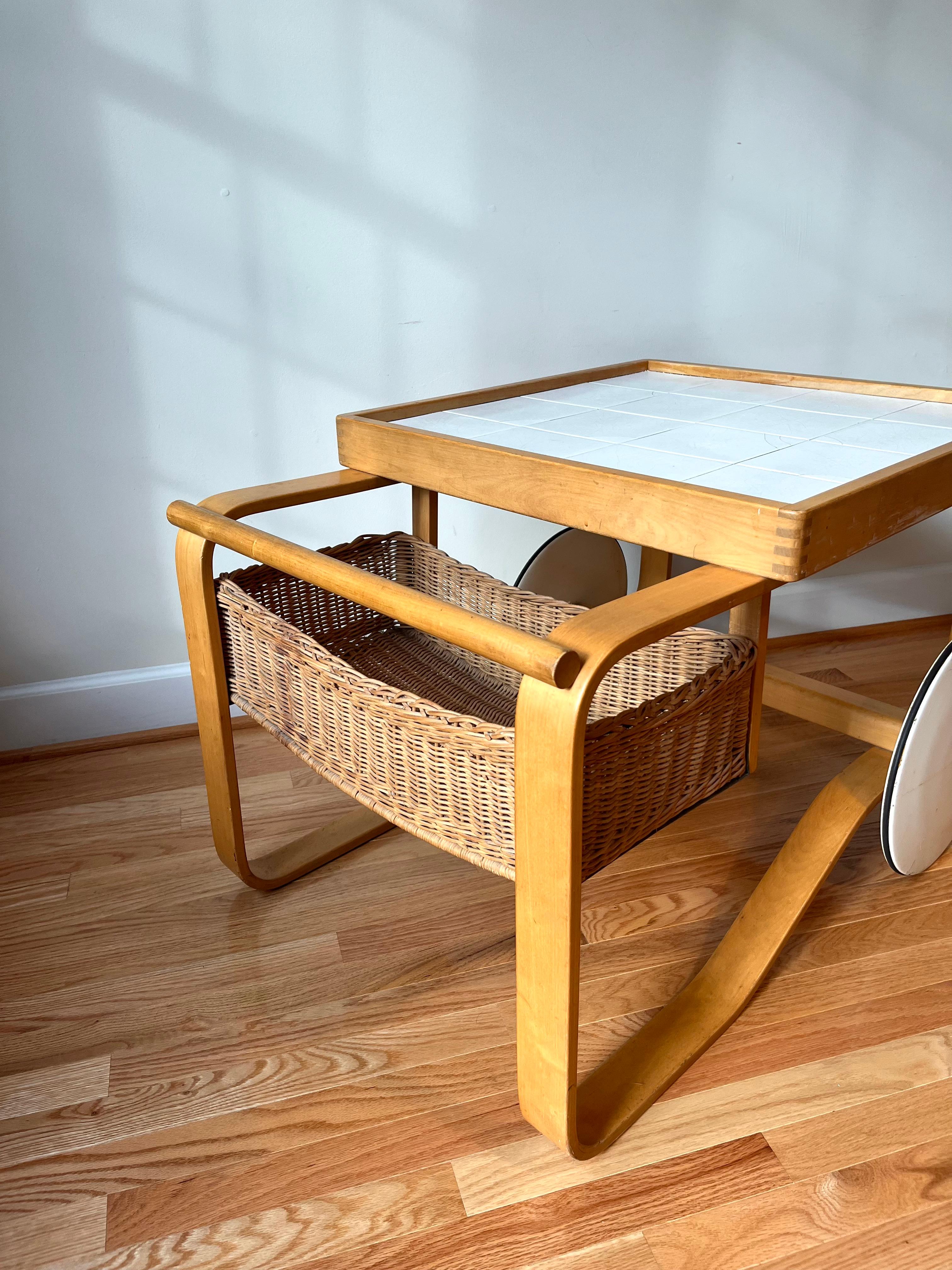 Chariot à thé 900 par Alvar Aalto+Aalto pour Artek, Modèle No. en vente 2