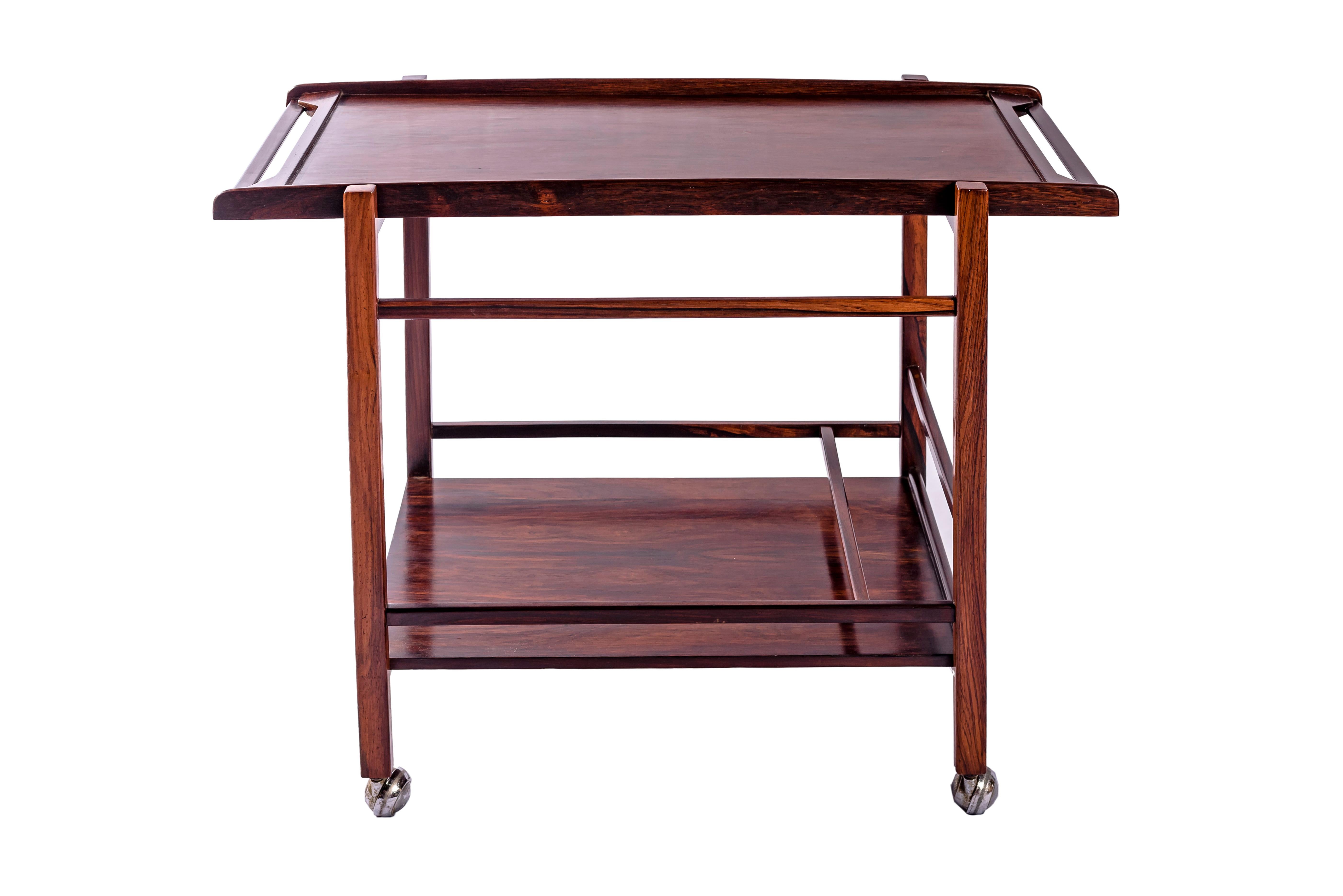 Brésilien Chariot à thé en vente