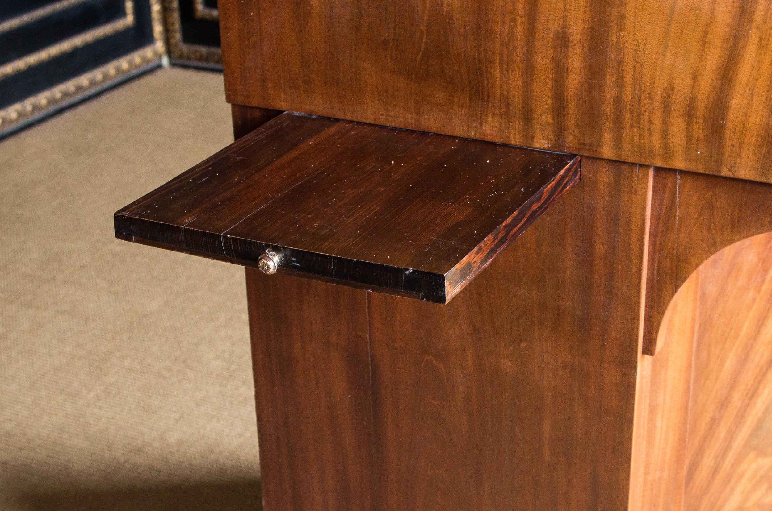 Teachers Writing Desk Biedermeier Pyramids Mahogany, circa 1825-1830 4