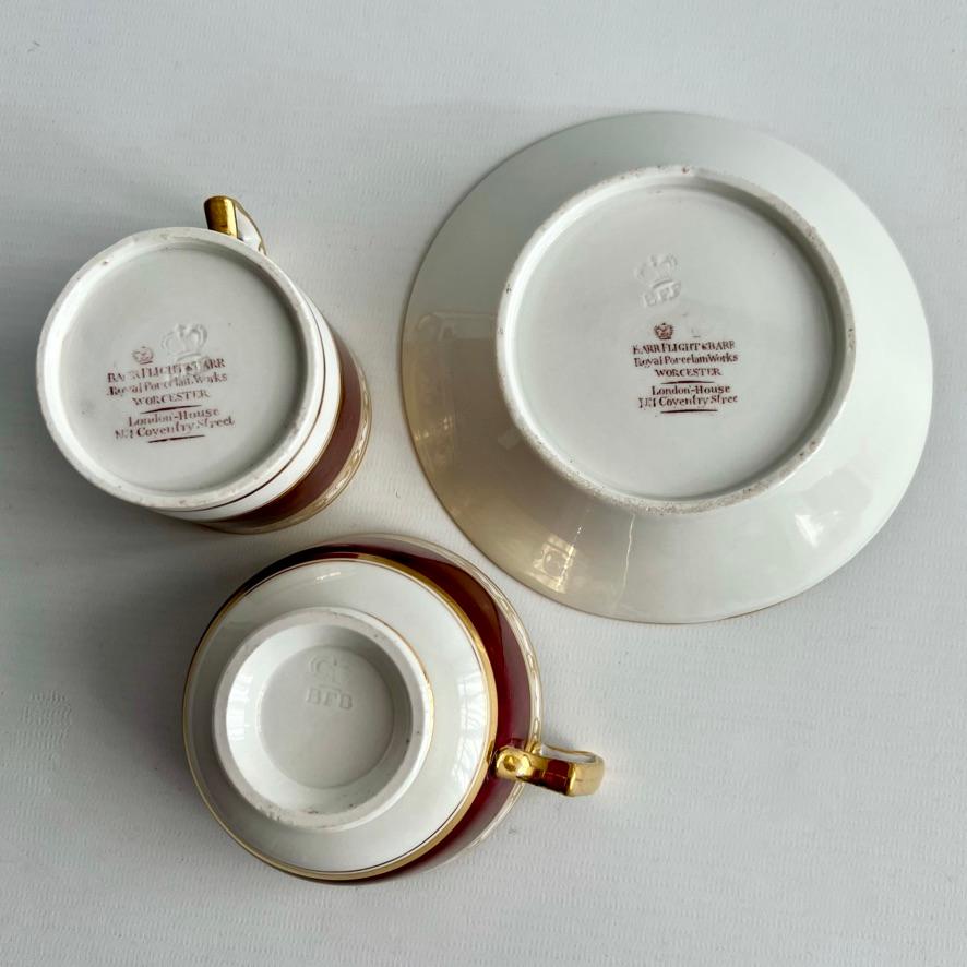 Teacup Trio Barr Flight & Barr Maroon and Gilt Neoclassical ca 1812 For Sale 8