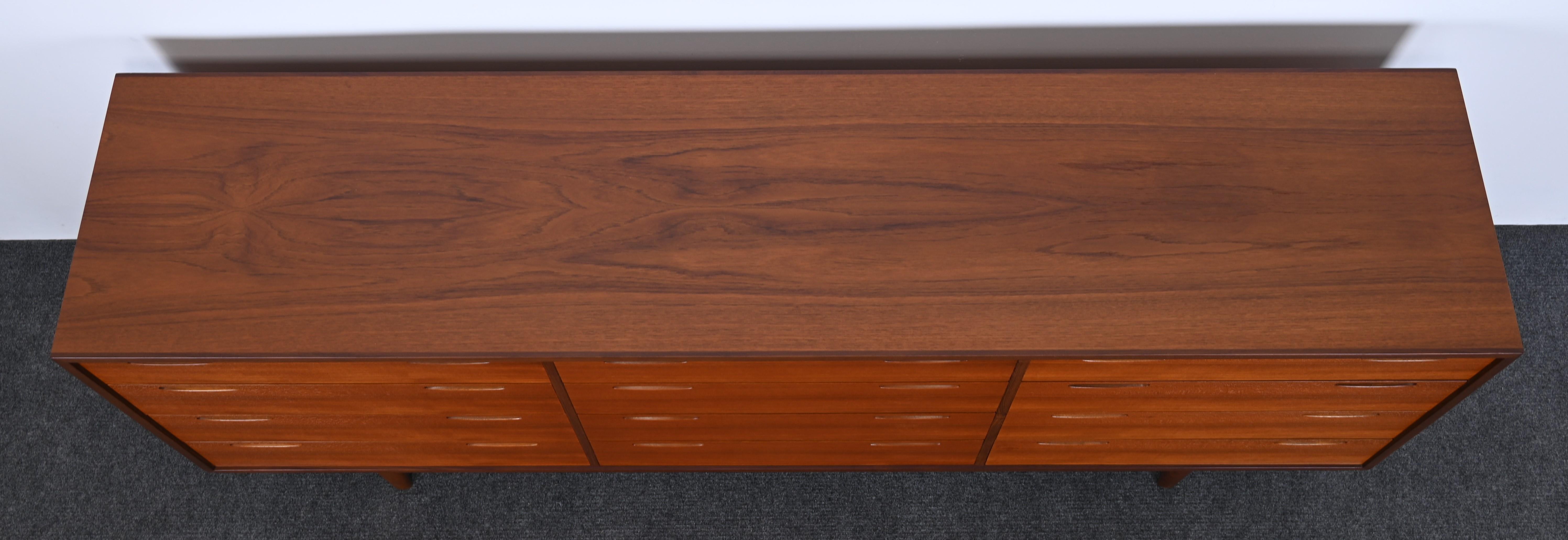 Mid-20th Century Teak 12 Drawer Dresser by Ib Kofod-Larsen for Mobelfabrik, 1950s