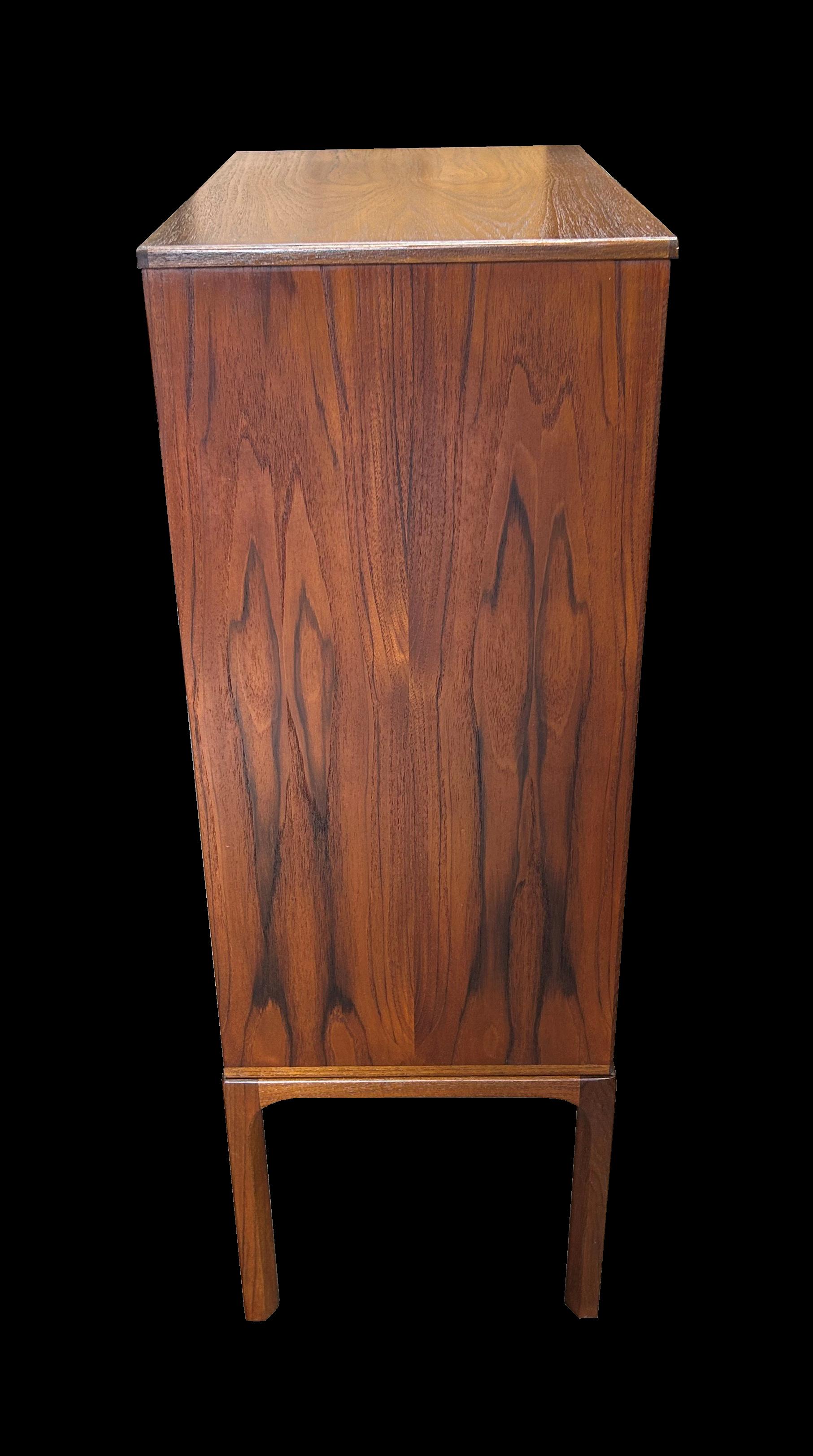 Scandinavo moderno Cassettiera in teak a 6 cassetti di Aksel Kjersgaard per Odder in vendita