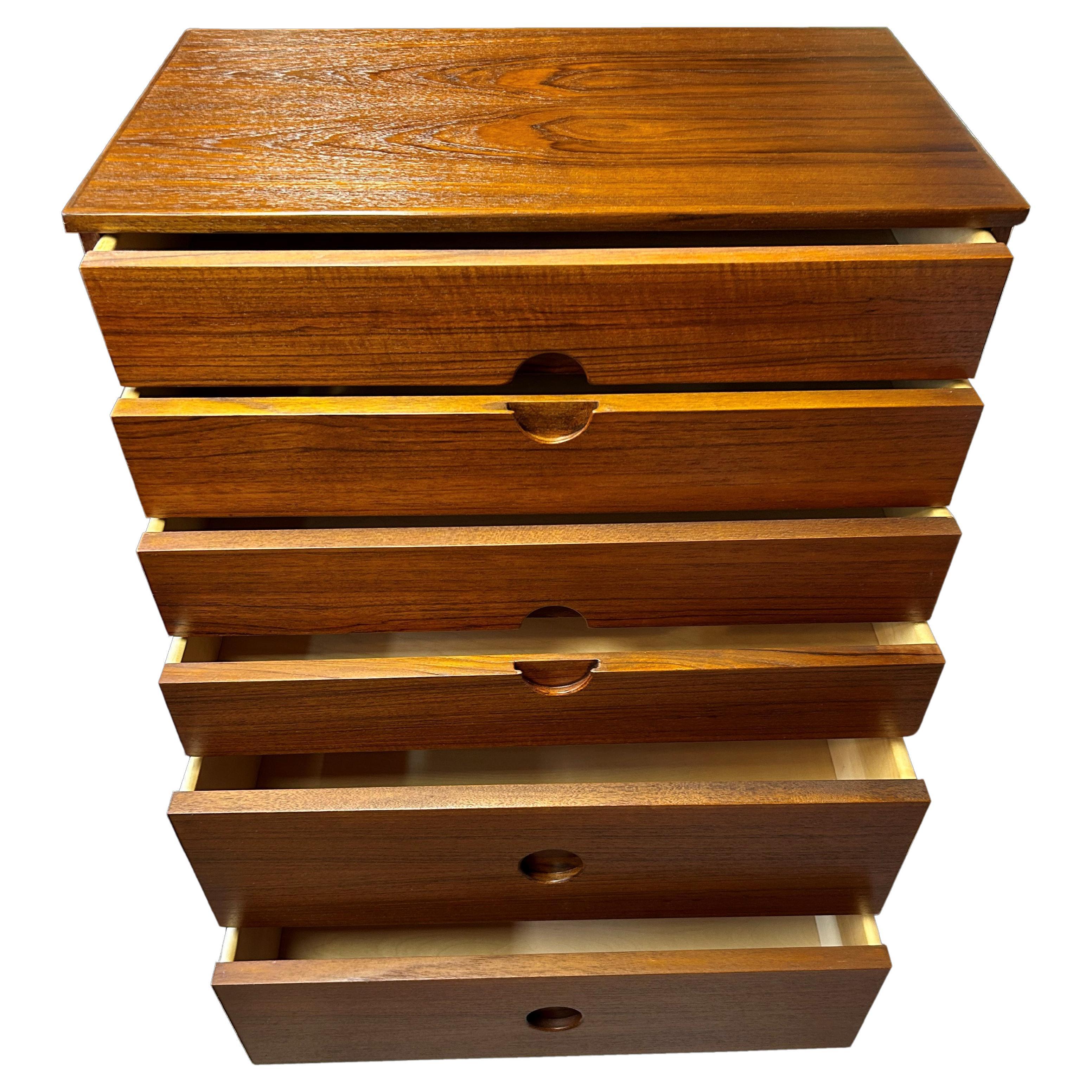 Teak 6 Drawer chest by Aksel Kjersgaard for Odder