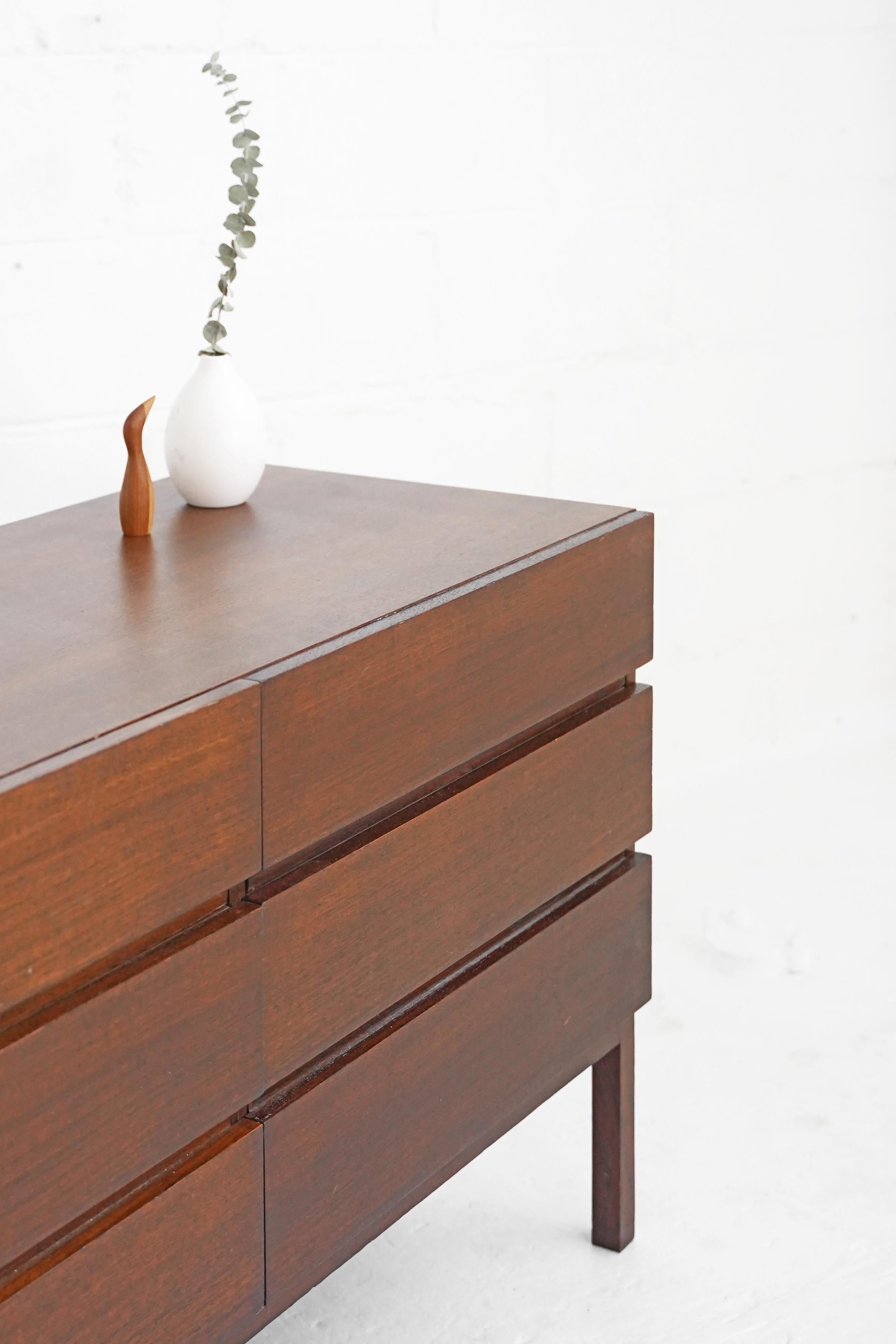 Teak 9 Drawer Dresser for Reff / Knoll In Good Condition In TORONTO, CA