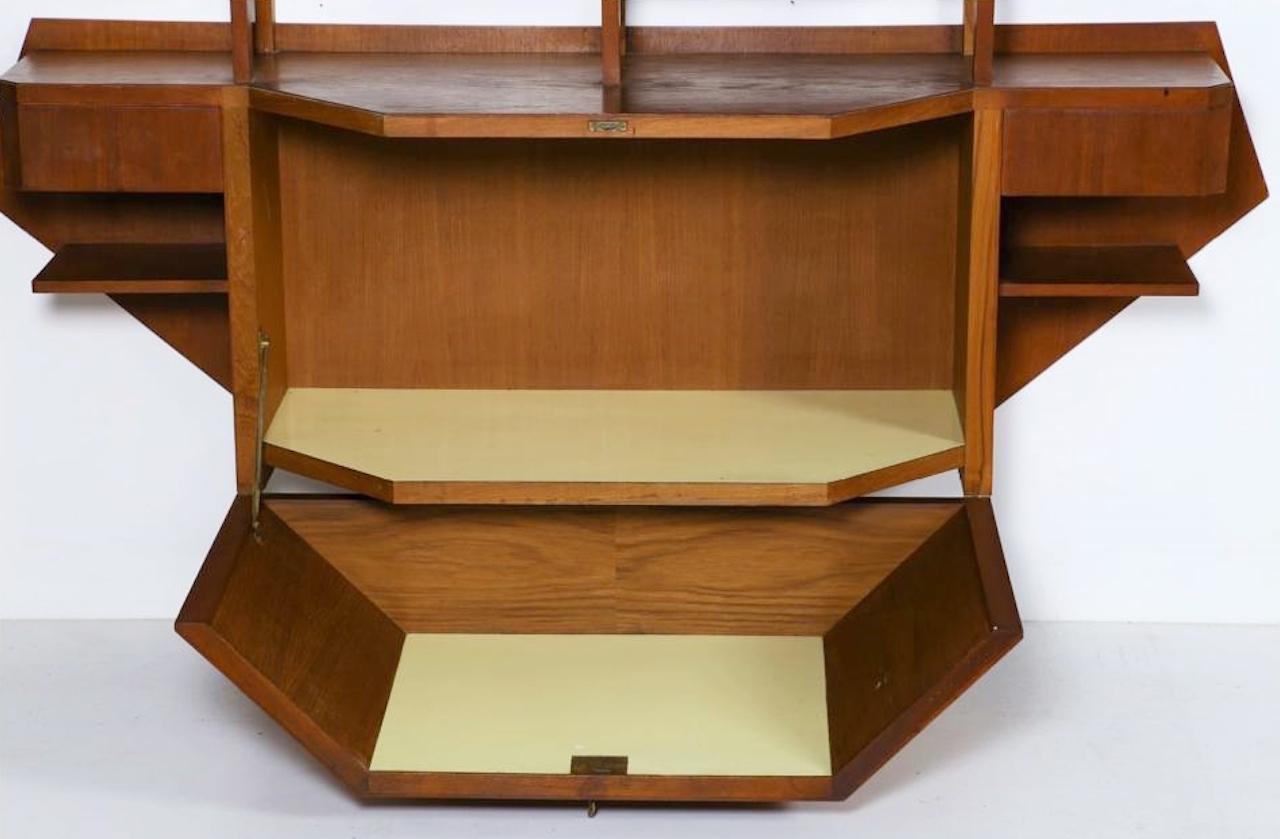 Mid-Century Modern Teak and Bamboo Desk Wall Unit Attributed to Osvaldo Borsani In Good Condition For Sale In Brussels, BE