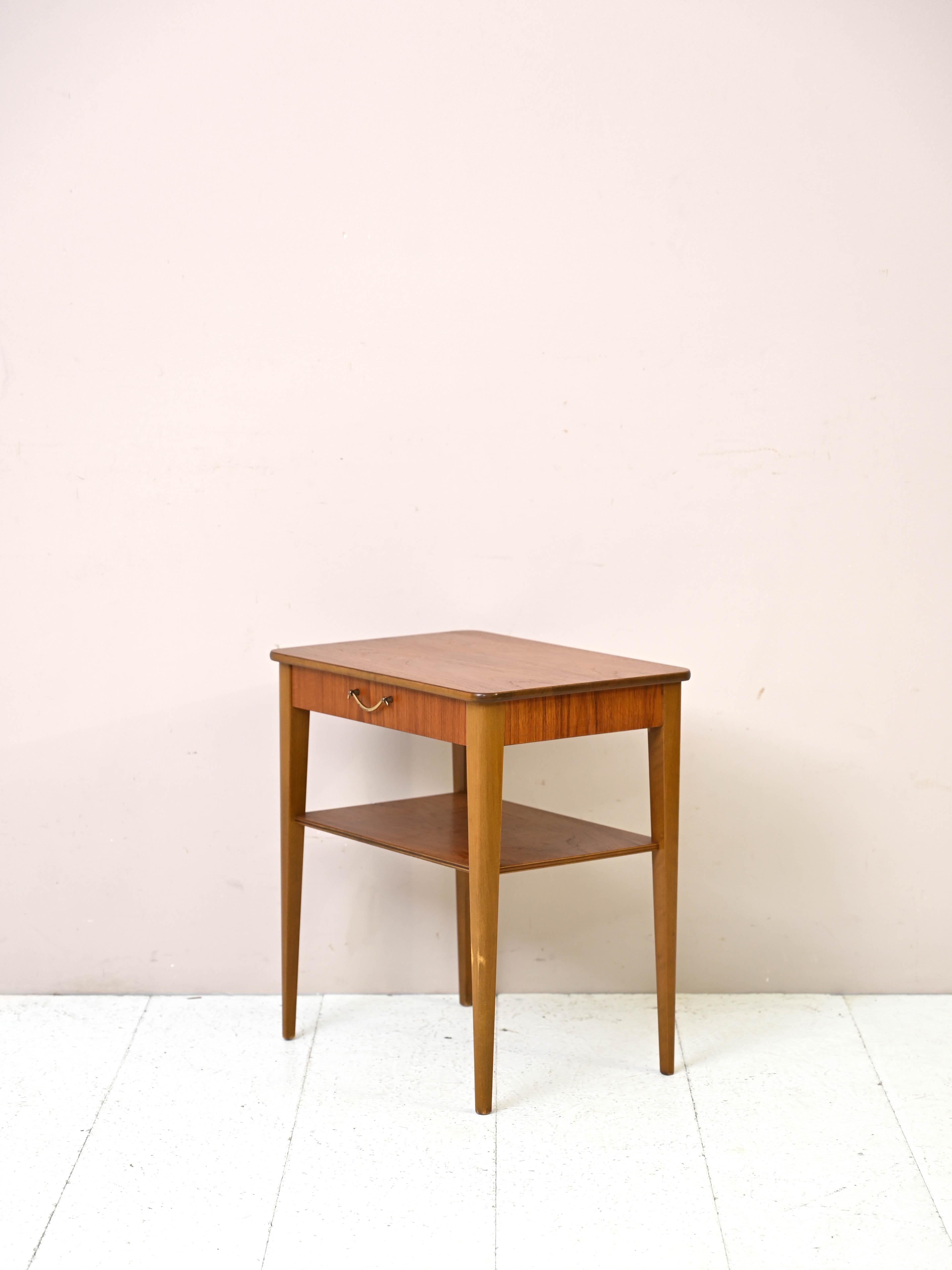 Teak and Birch Bedside Table In Good Condition For Sale In Brescia, IT