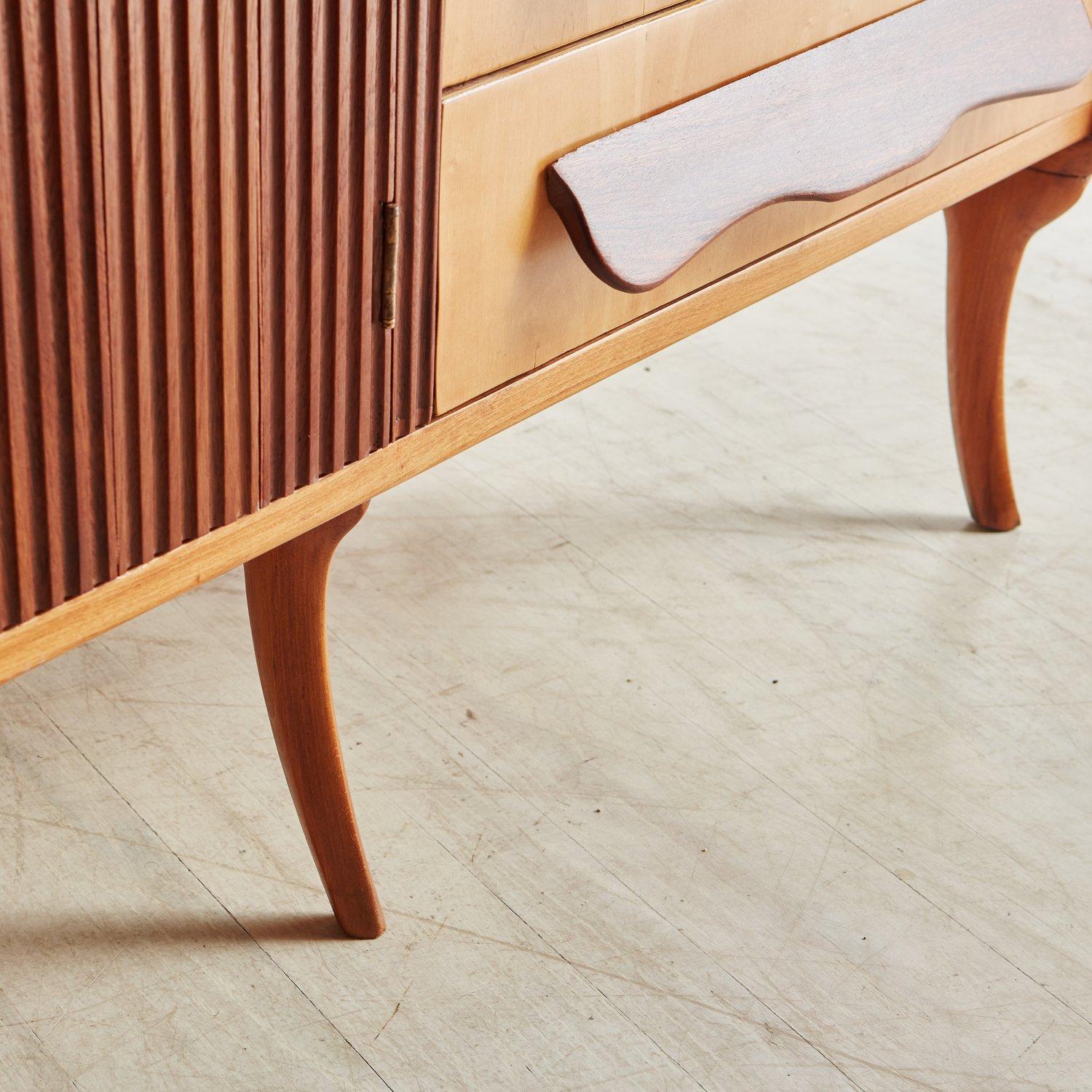 Sideboard aus Teakholz und Birke im Stil von Paola Buffa, Frankreich, 1970er Jahre im Angebot 2