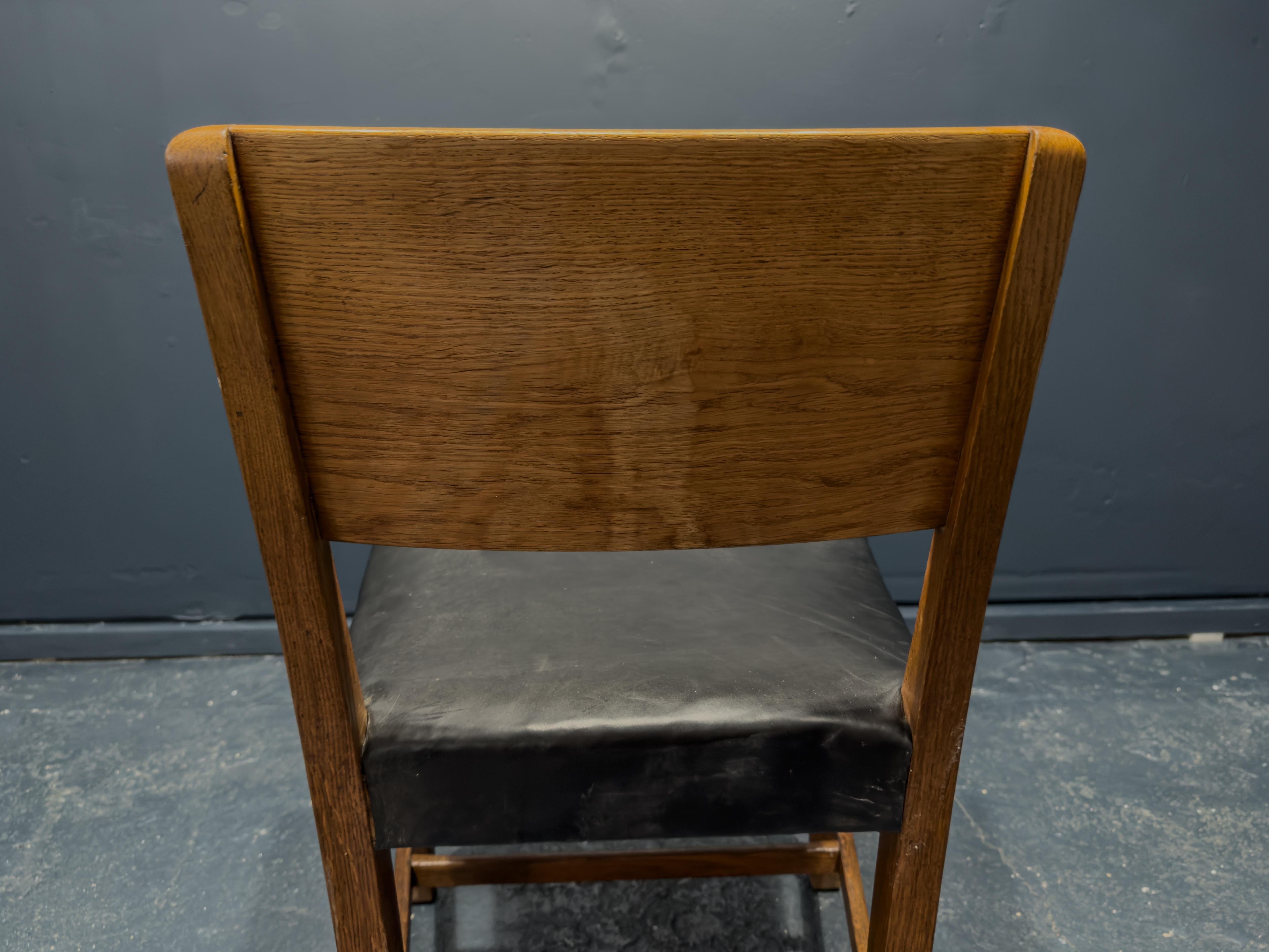 Teak and Black Leather Chair In Good Condition For Sale In London, GB