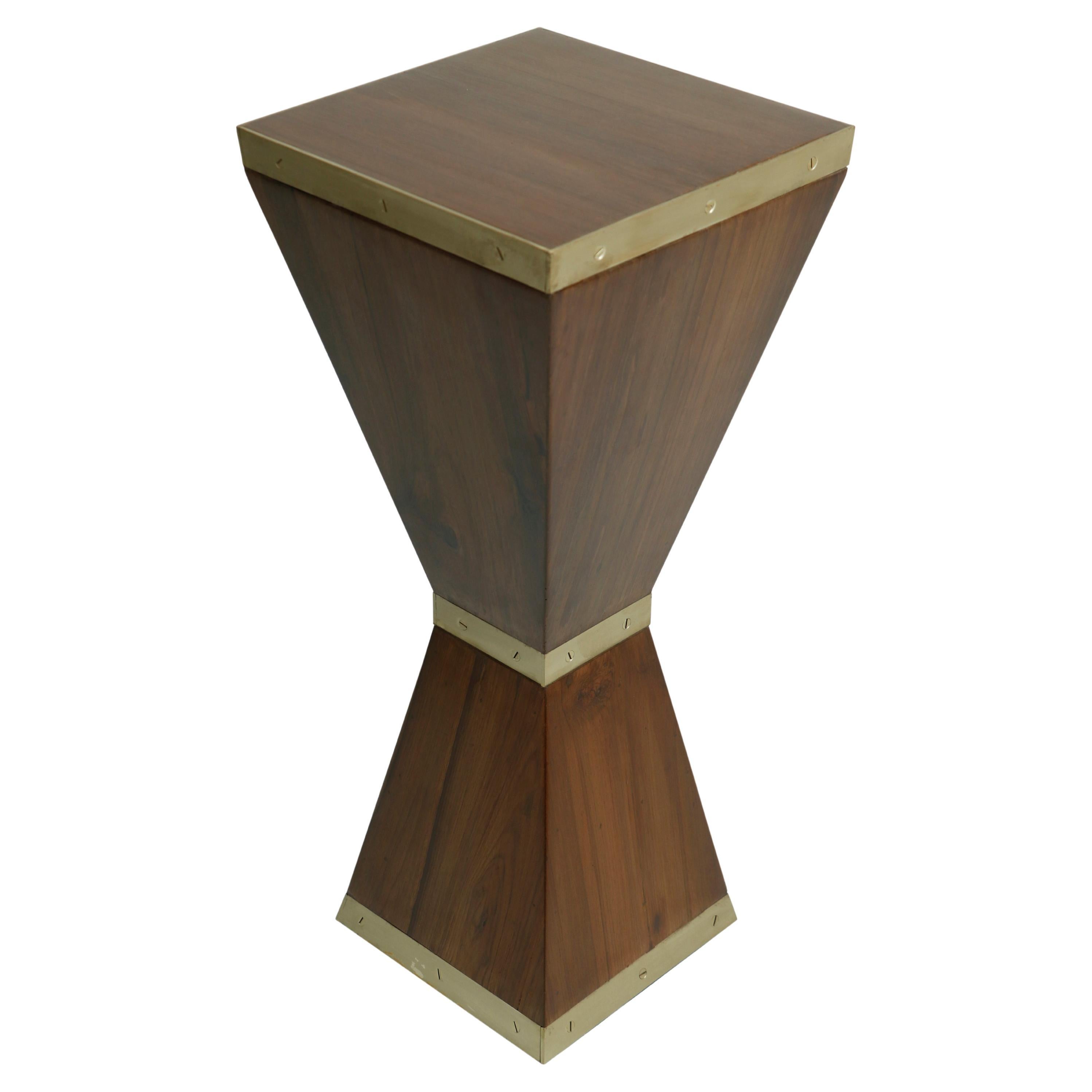 Table à boissons ou table d'appoint en teck et laiton par Deborah Lockhart Phillips en vente