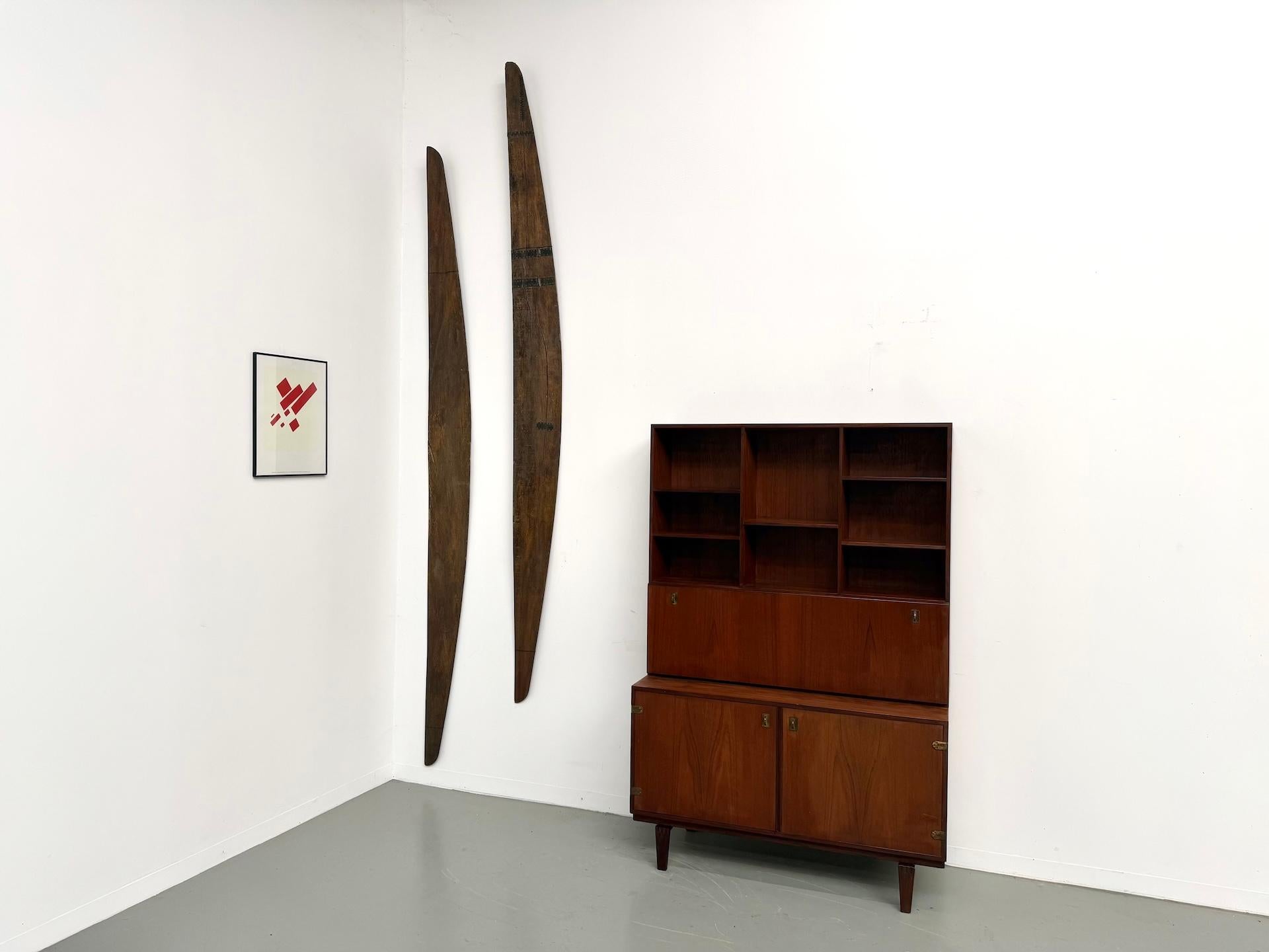 Scandinave moderne Buffet en teck et laiton avec bibliothèque, 1963, par Peter Løvig Nielsen en vente