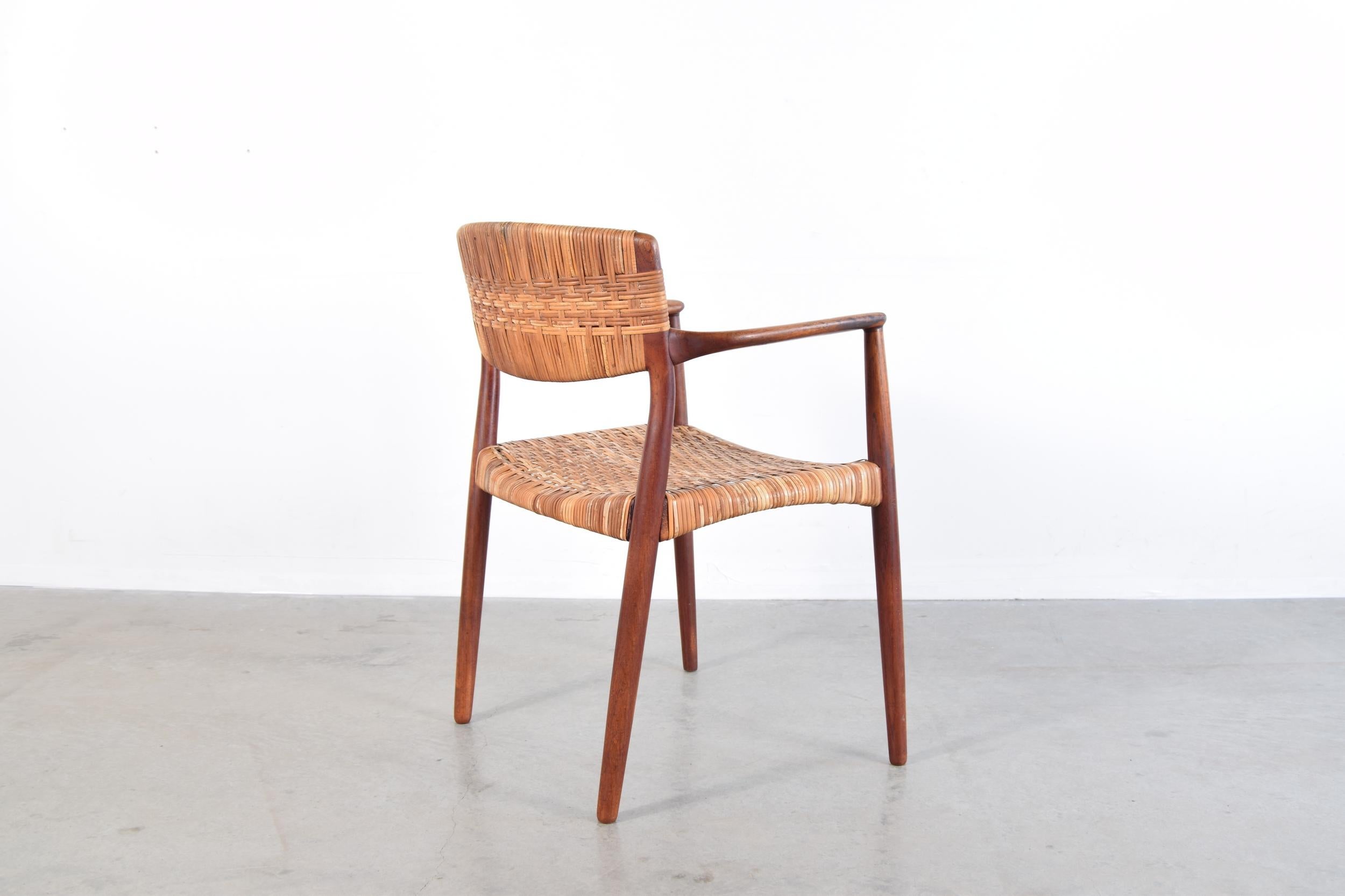 Aksel Bender Madsen & Ejner Larsen Armchair by Cabinetmaker Willy Beck In Good Condition In Providence, RI