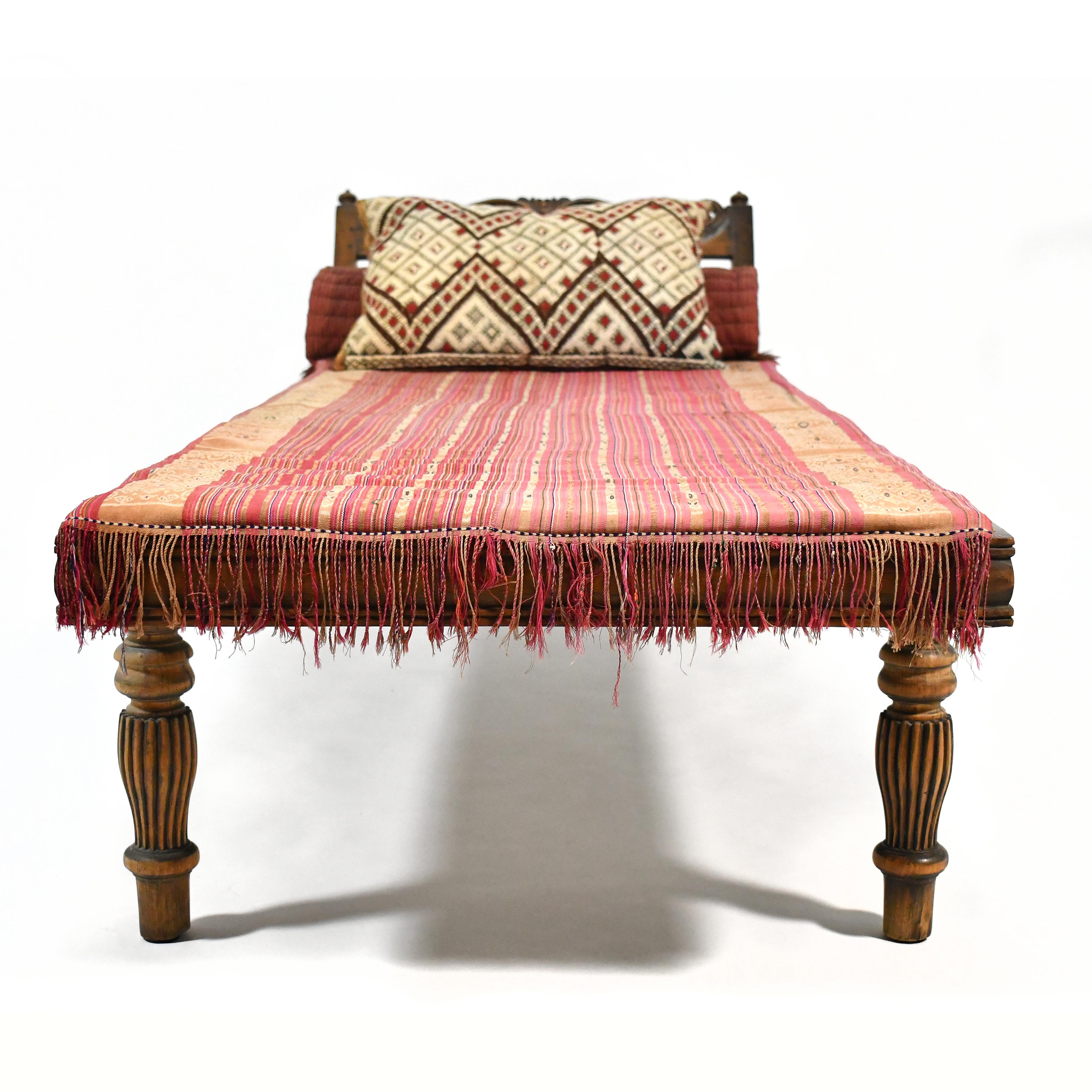 Teak and Cane Colonial Chaise Lounge In Good Condition For Sale In Highland, IN