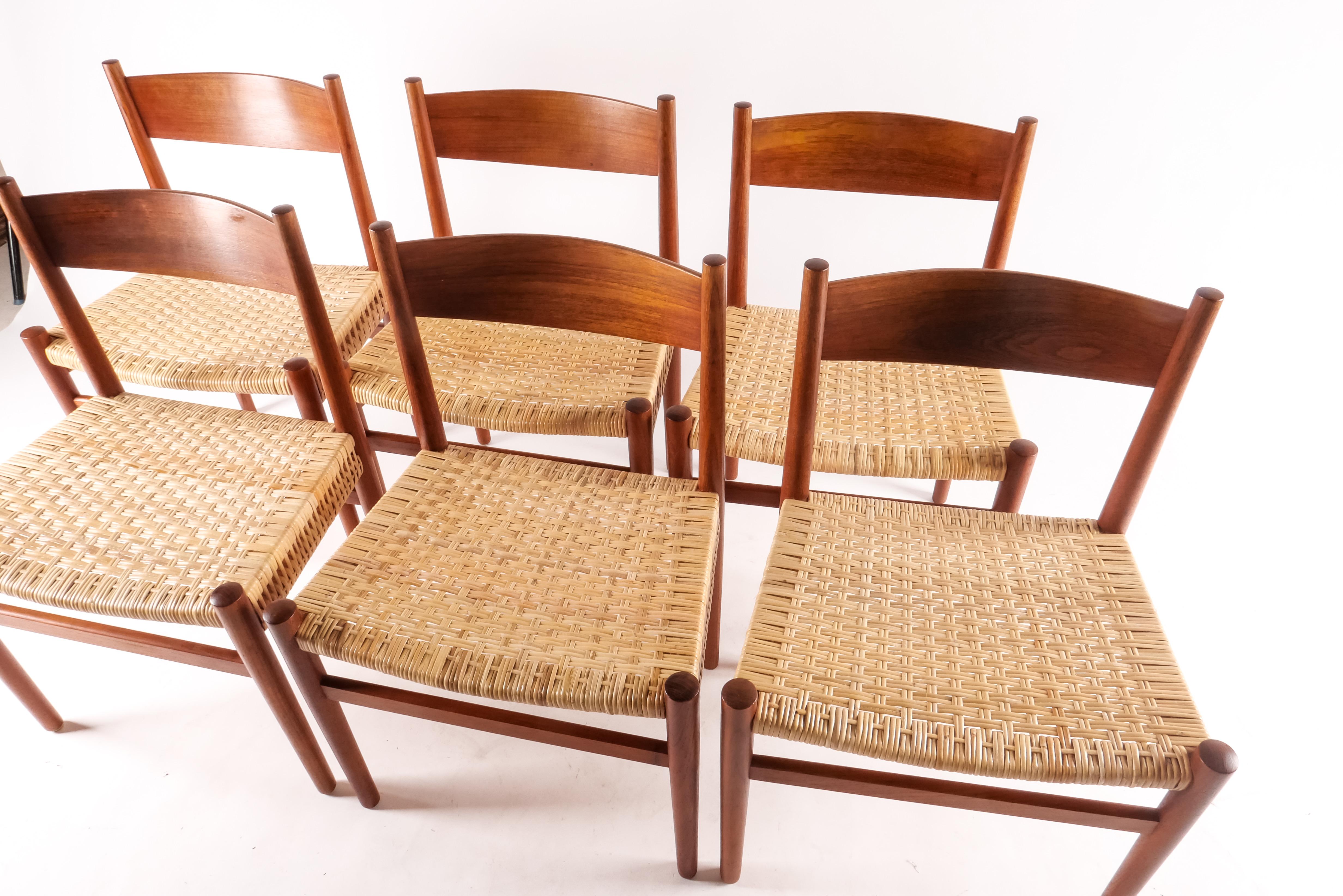 Scandinave moderne Chaises de salle à manger modèle CH40 en teck et canne de Hans J. Wegner, ensemble de six pièces en vente