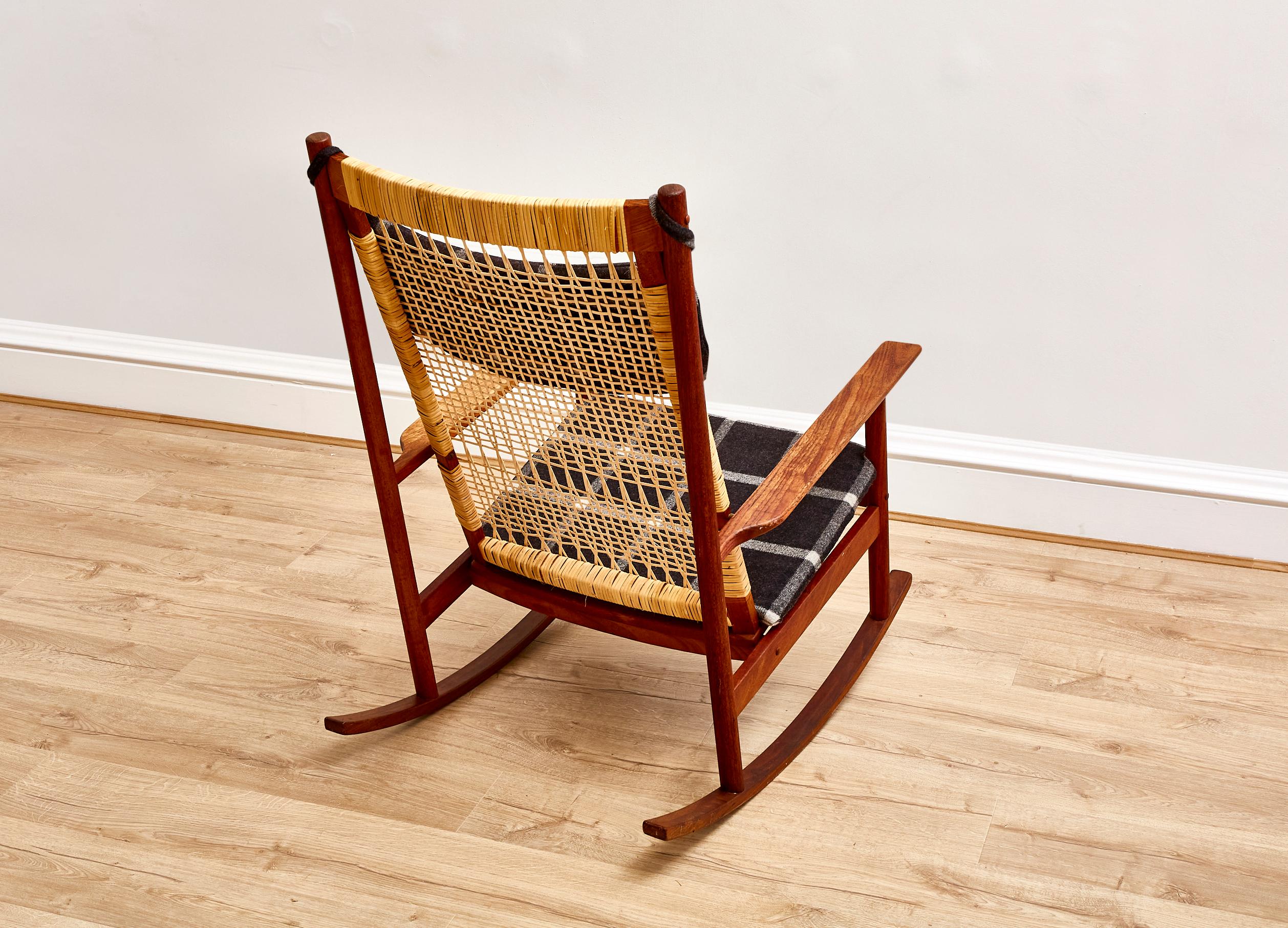 Teak and Cane Rocking Chair by Hans Olsen for JK Denmark, 1960s In Good Condition In London, GB