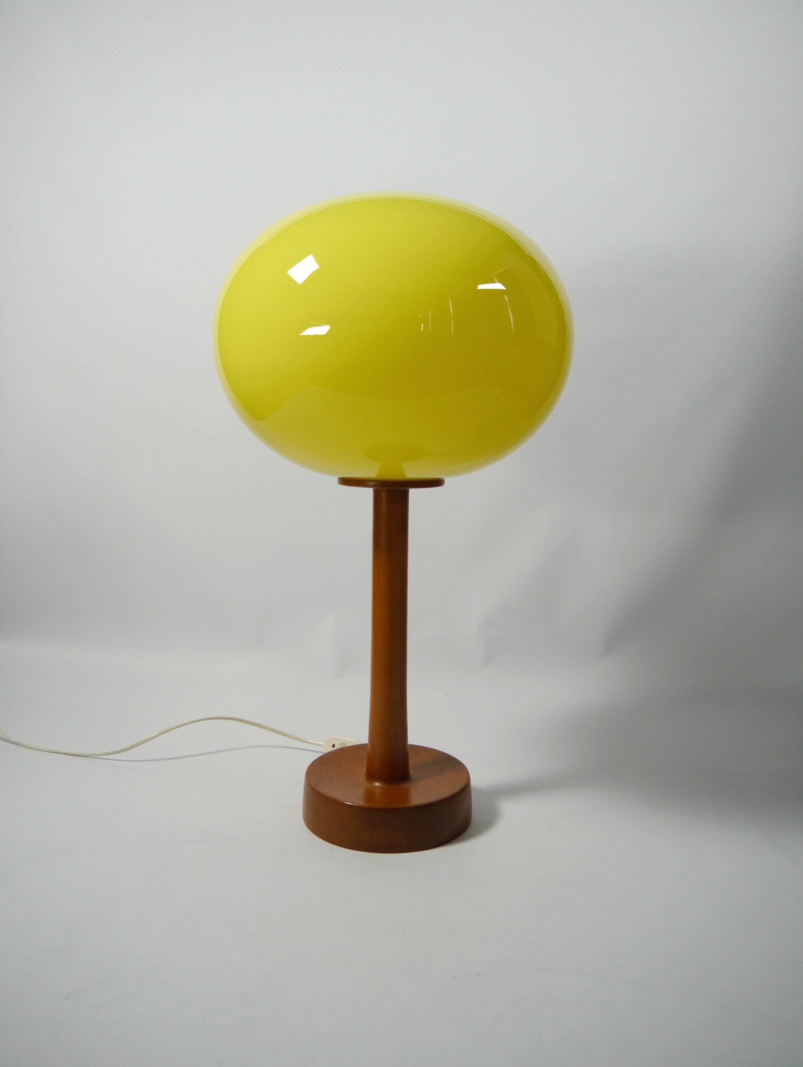 Scandinavian Modern Teak and Glass Table Lamp by Uno & Östen Kristiansson for Luxus, Sweden 1960s