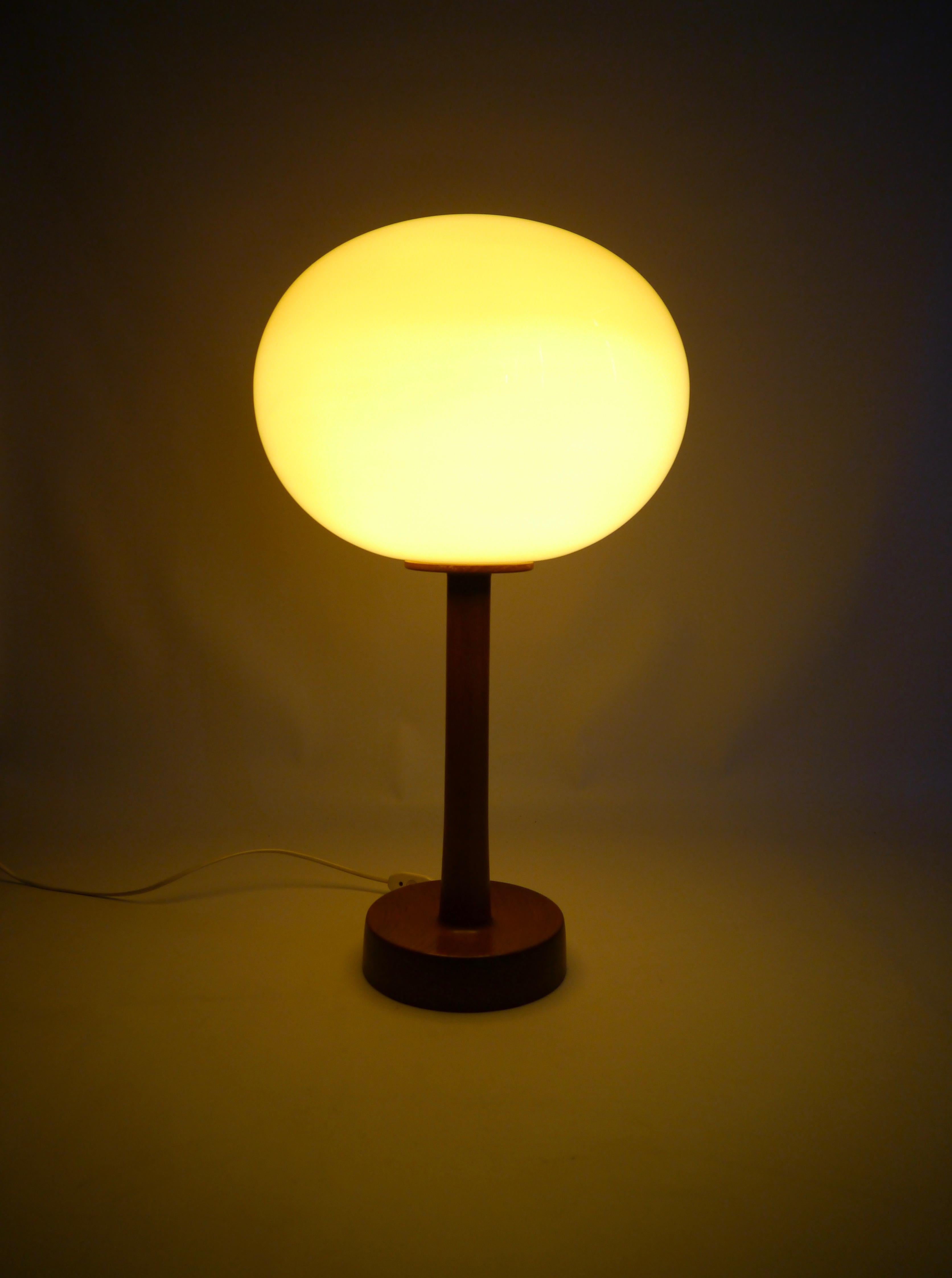 Swedish Teak and Glass Table Lamp by Uno & Östen Kristiansson for Luxus, Sweden 1960s