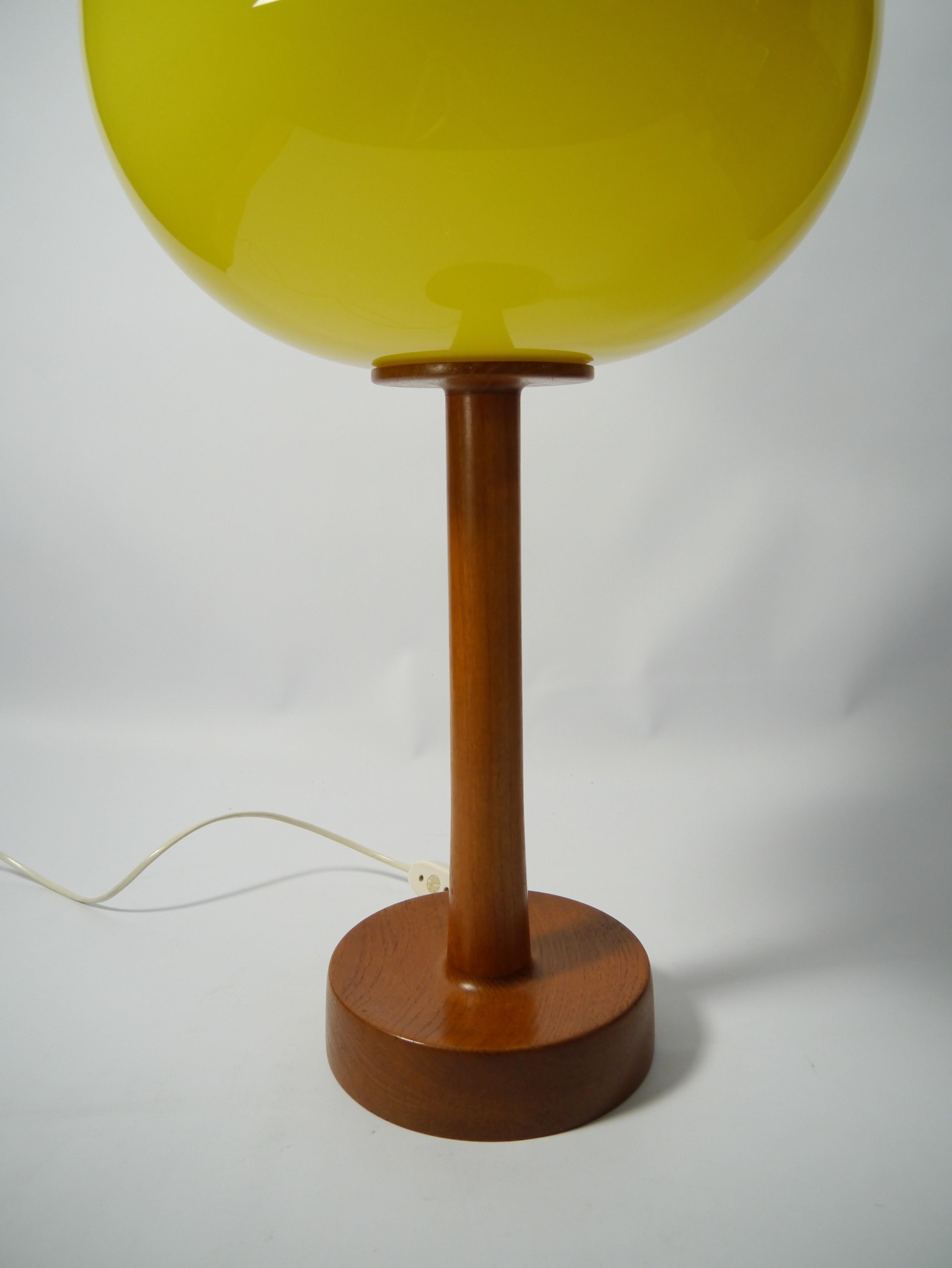 Teak and Glass Table Lamp by Uno & Östen Kristiansson for Luxus, Sweden 1960s 1