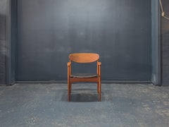 Silla de teca y cuero de Arne Hovmand-Olsen