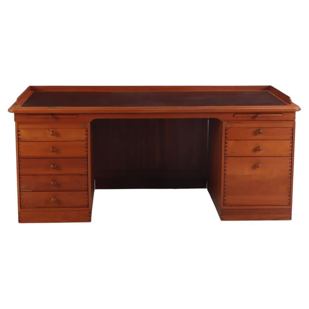 Bureau en teck et cuir de Finn Hansen, vers 1980