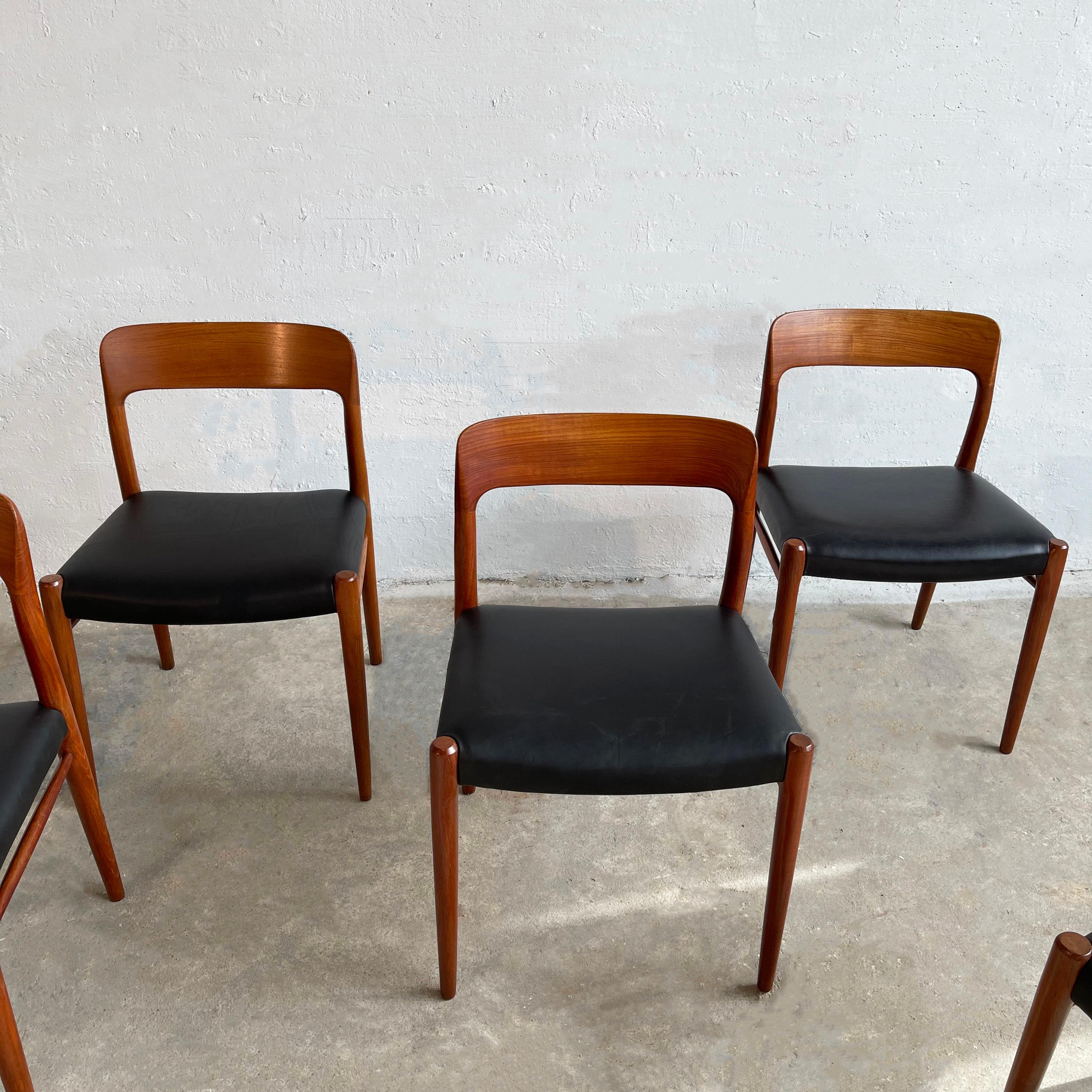 Teak And Leather Model 75 Dining Chairs By Niels O Møller For Sale 6