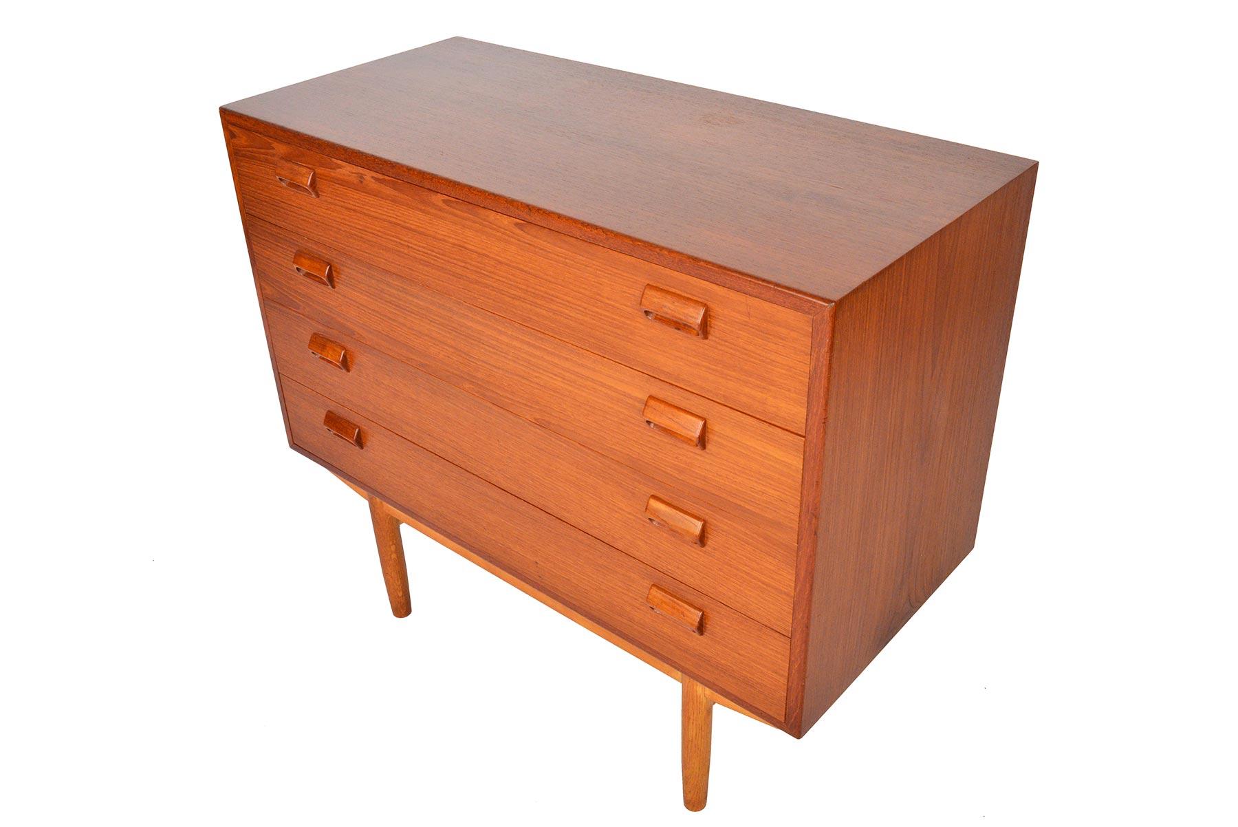 Teak and Oak Børge Mogensen Gentleman's Chest 2