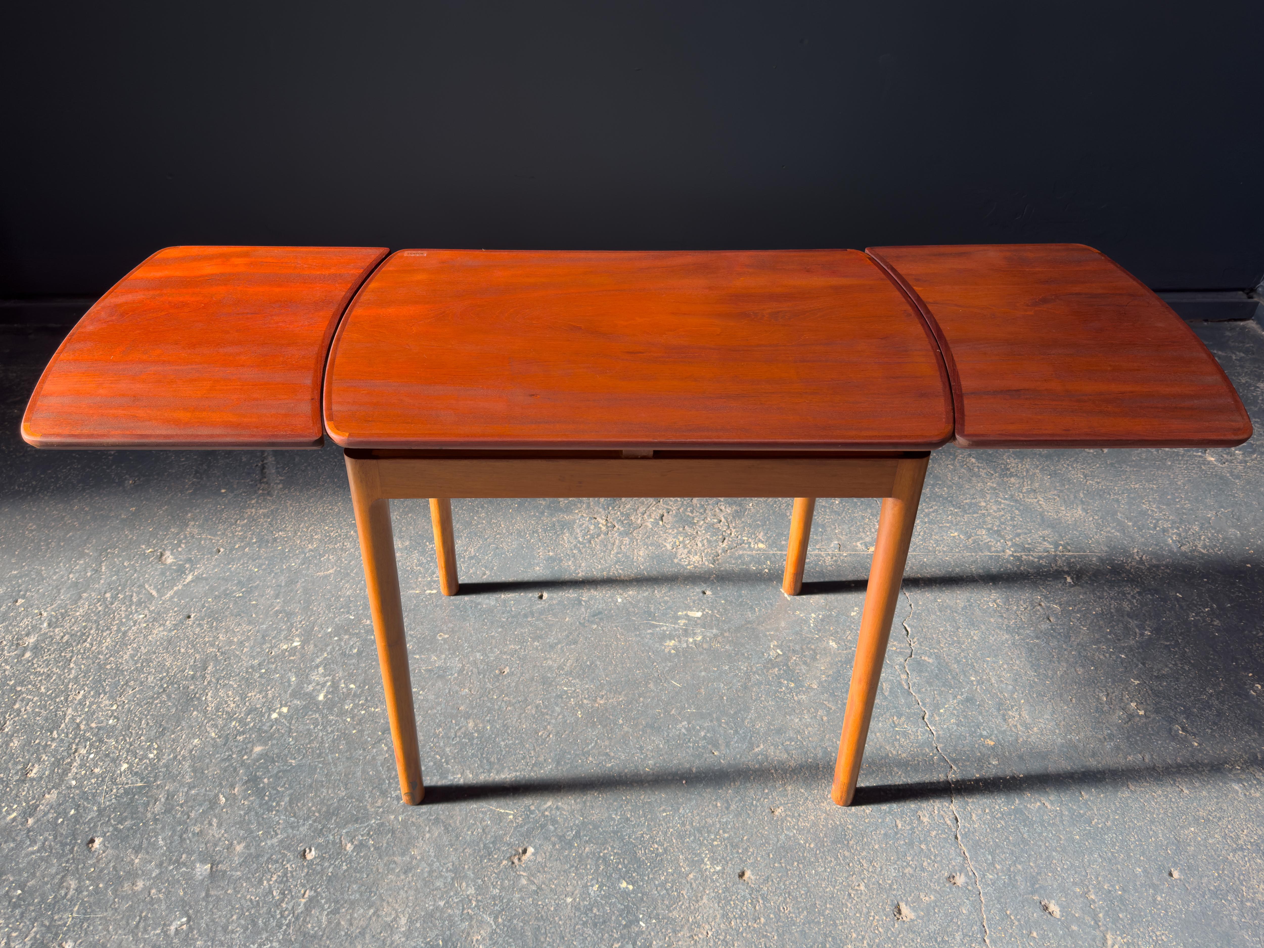 Ausziehbarer Konsolentisch aus Teak und Eiche im Angebot 3