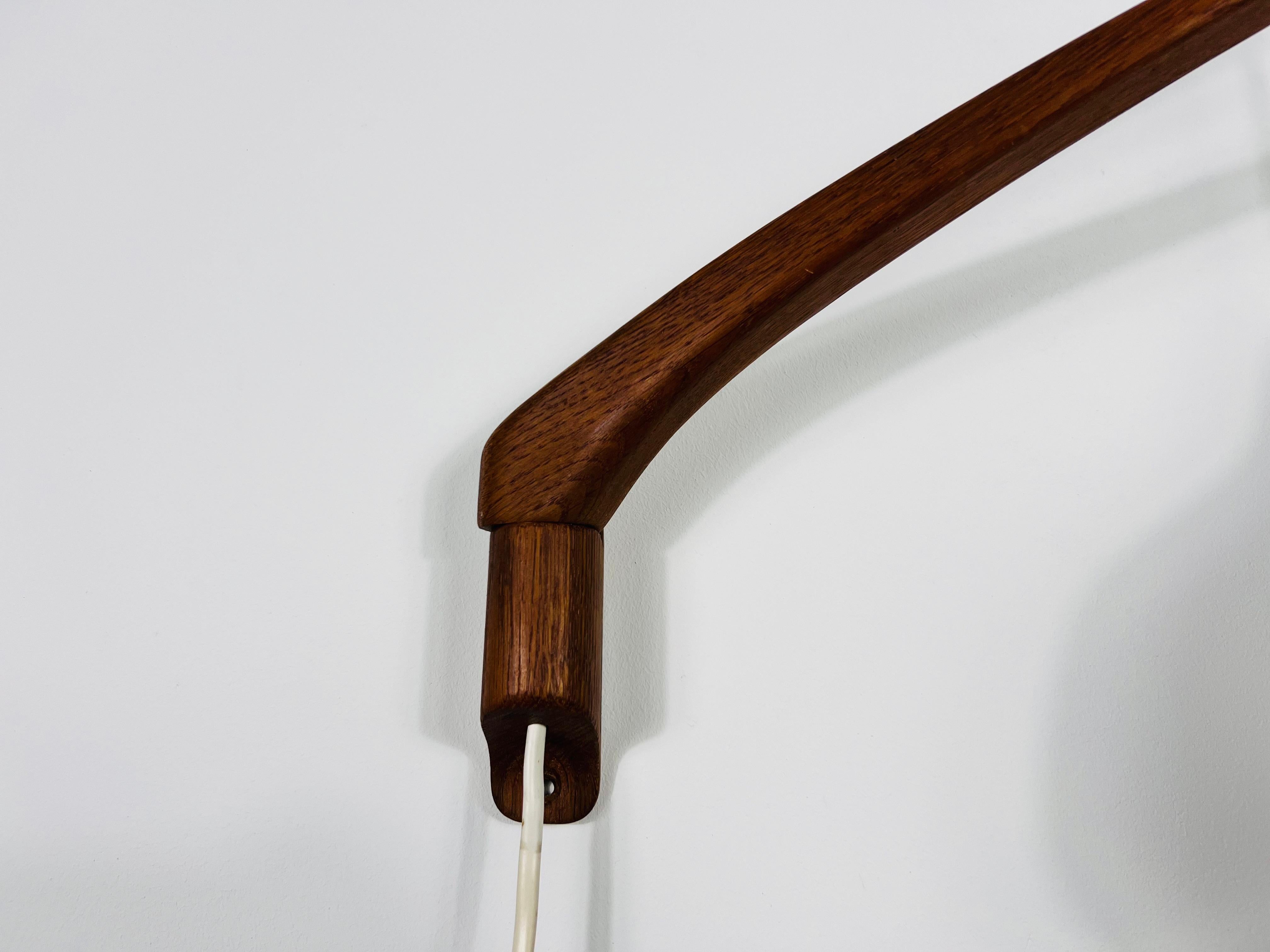 Teak and Opaline Glass Wall Lamp by Uno & Östen Kristiansson for Luxus Sweden For Sale 4