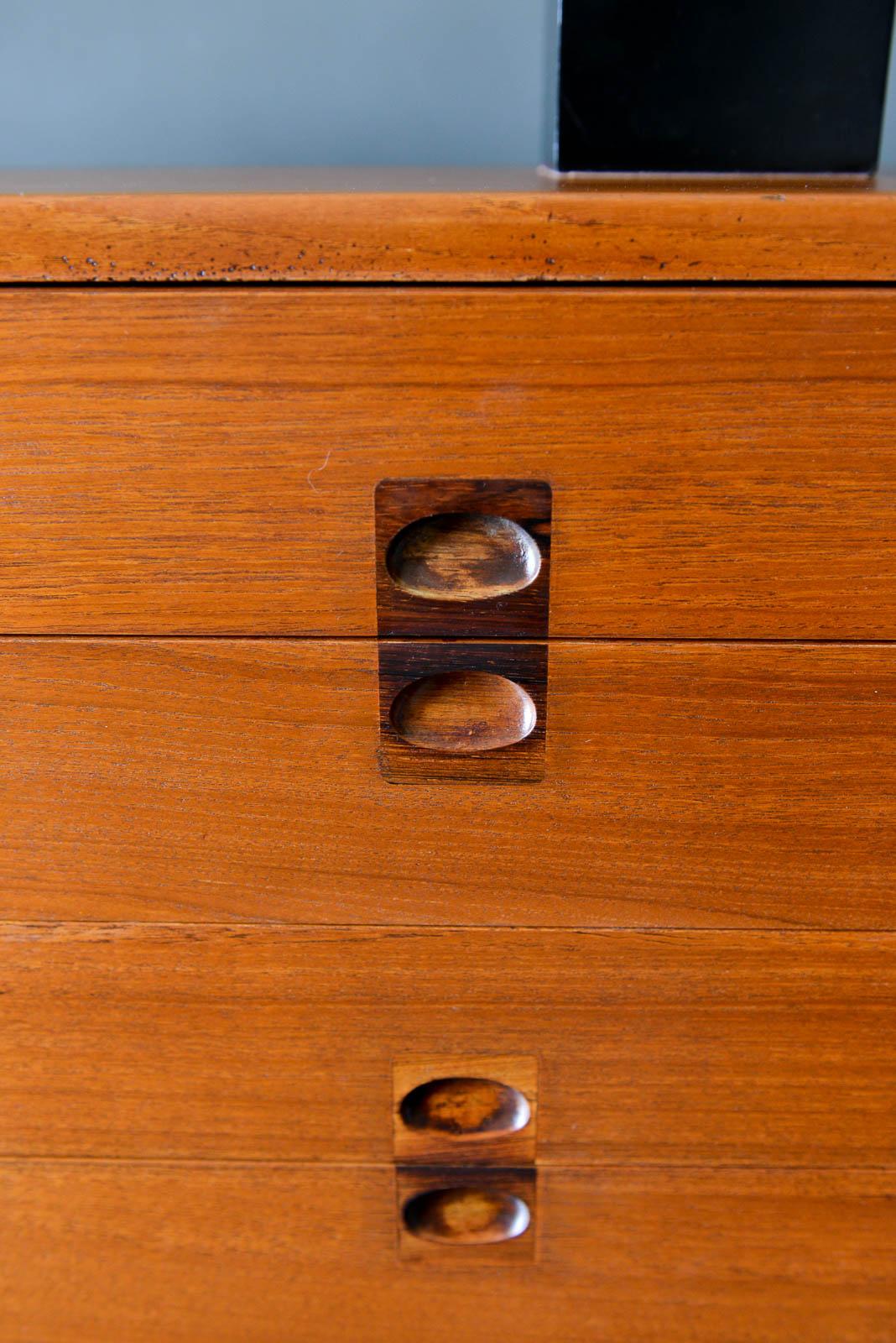 Teak and Rosewood 'Corona' Credenza by Lennart Bender for Ulferts, Sweden, 1960 4