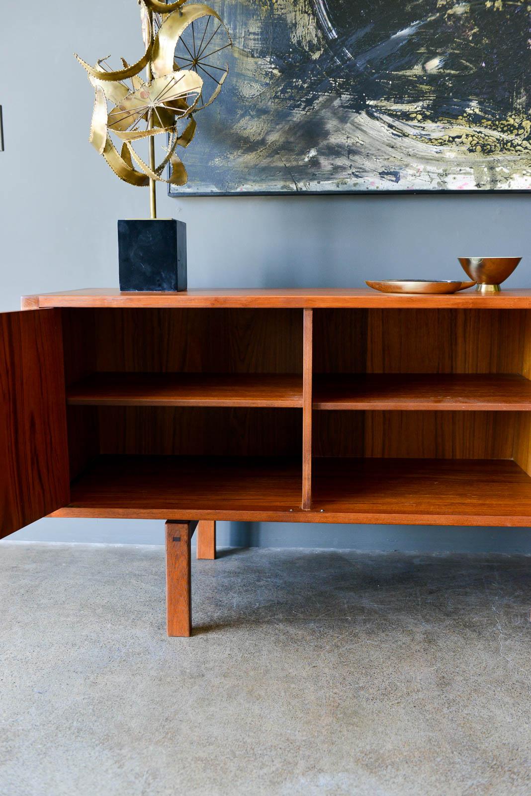 Teak and Rosewood 'Corona' Credenza by Lennart Bender for Ulferts, Sweden, 1960 2
