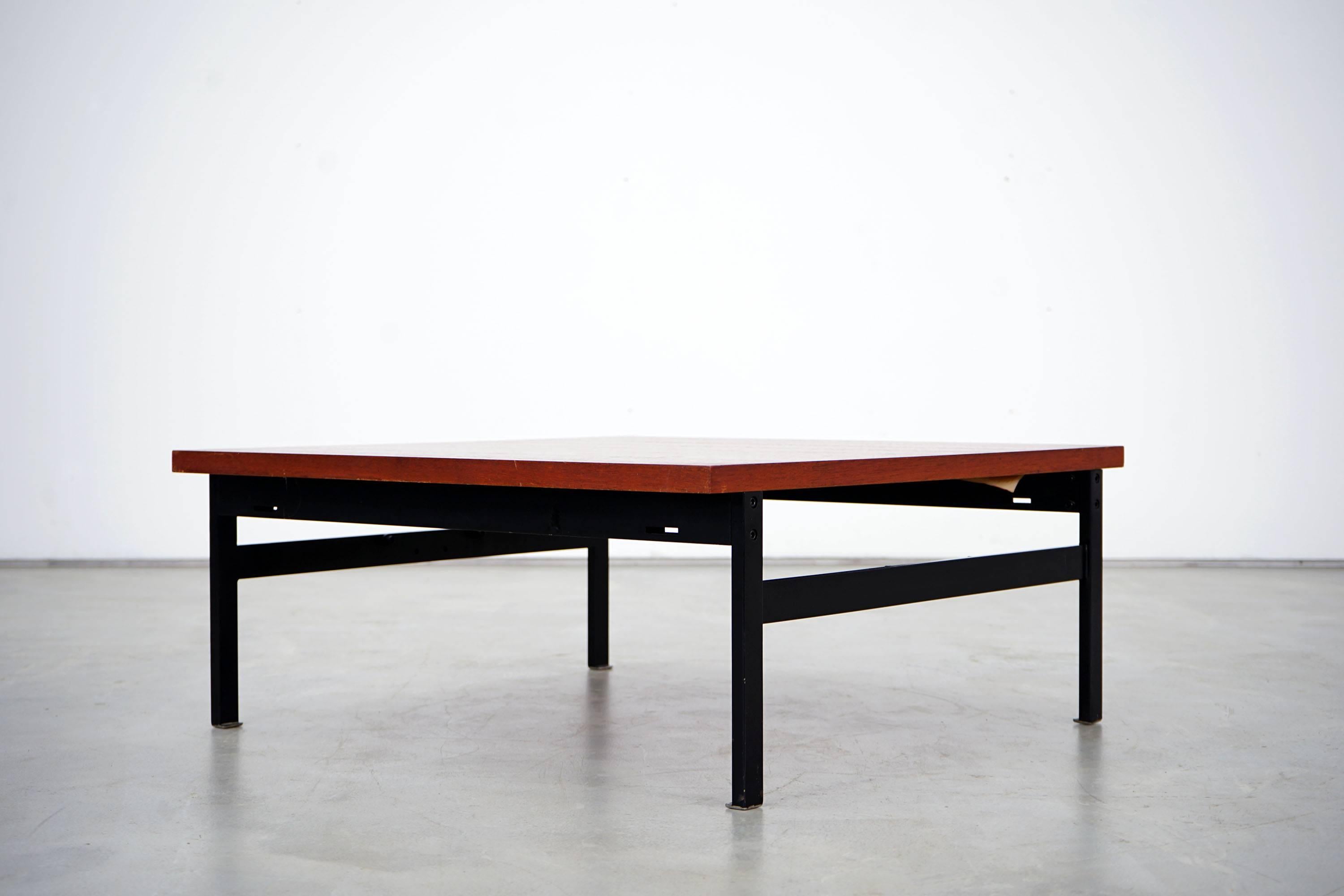 Teak and Steel Coffee Table, Dieter Waeckerlin for Idealheim, 1960s In Good Condition For Sale In Munster, NRW