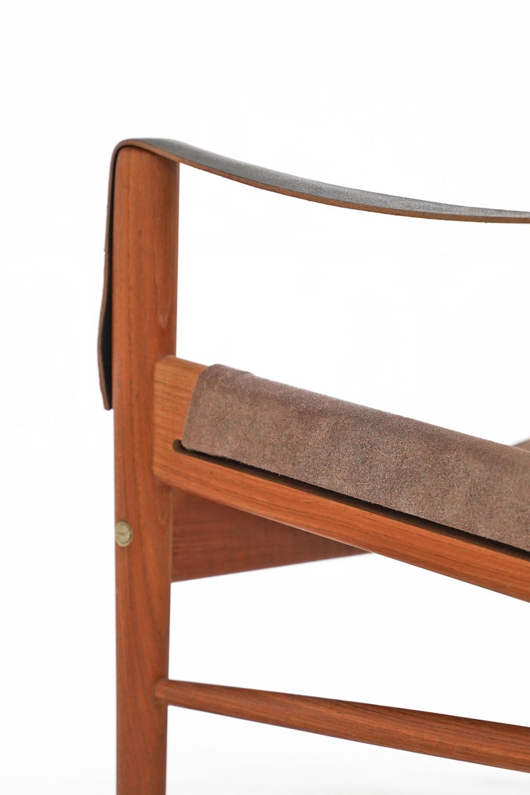 Mid-20th Century Teak and Suede Easy Chair by Hans Olsen for Viska Möbler For Sale