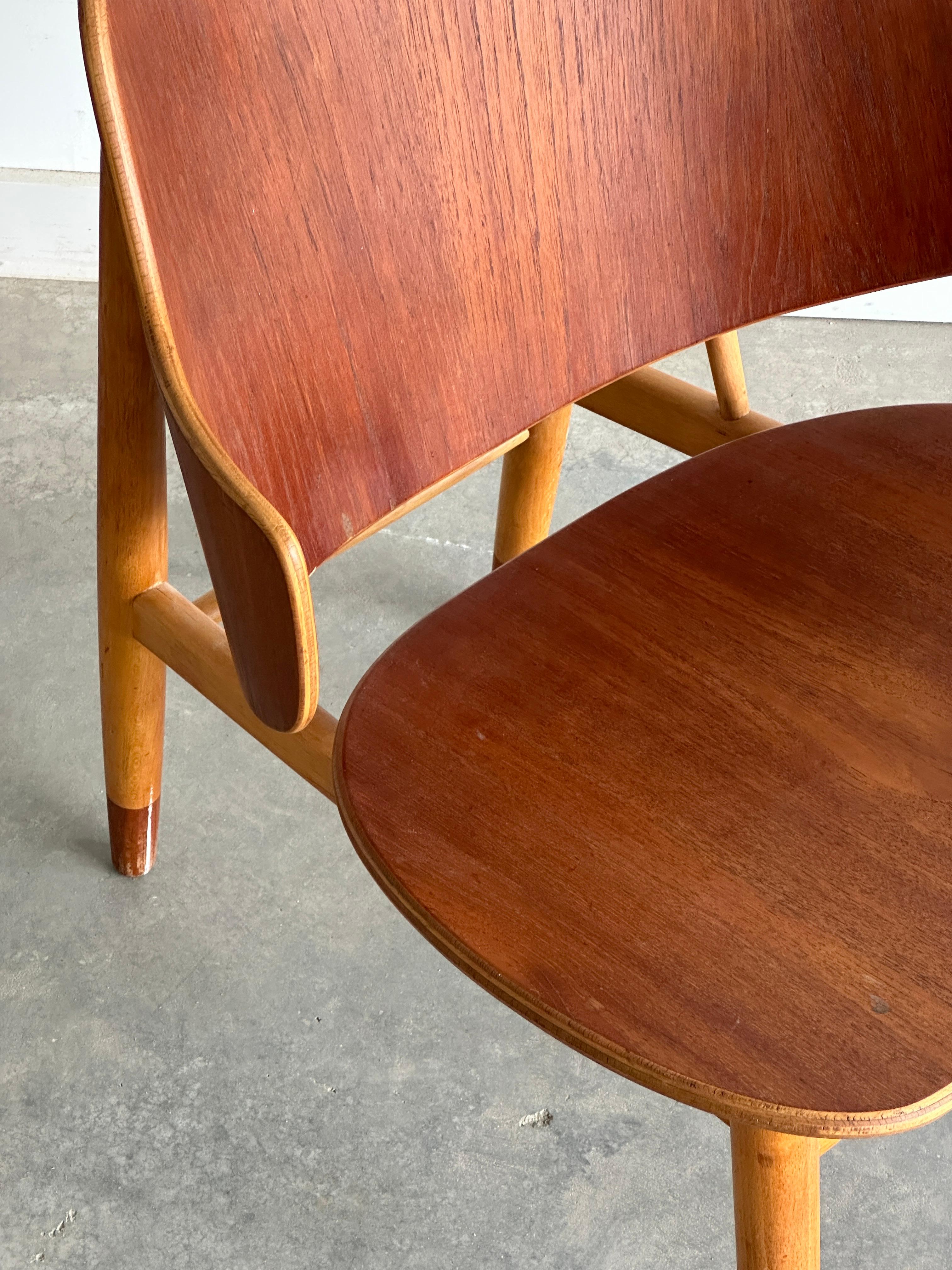 Scandinavian Modern Teak and walnut 'Penguin' chair by Ib Kofod-Larsen for Selig For Sale