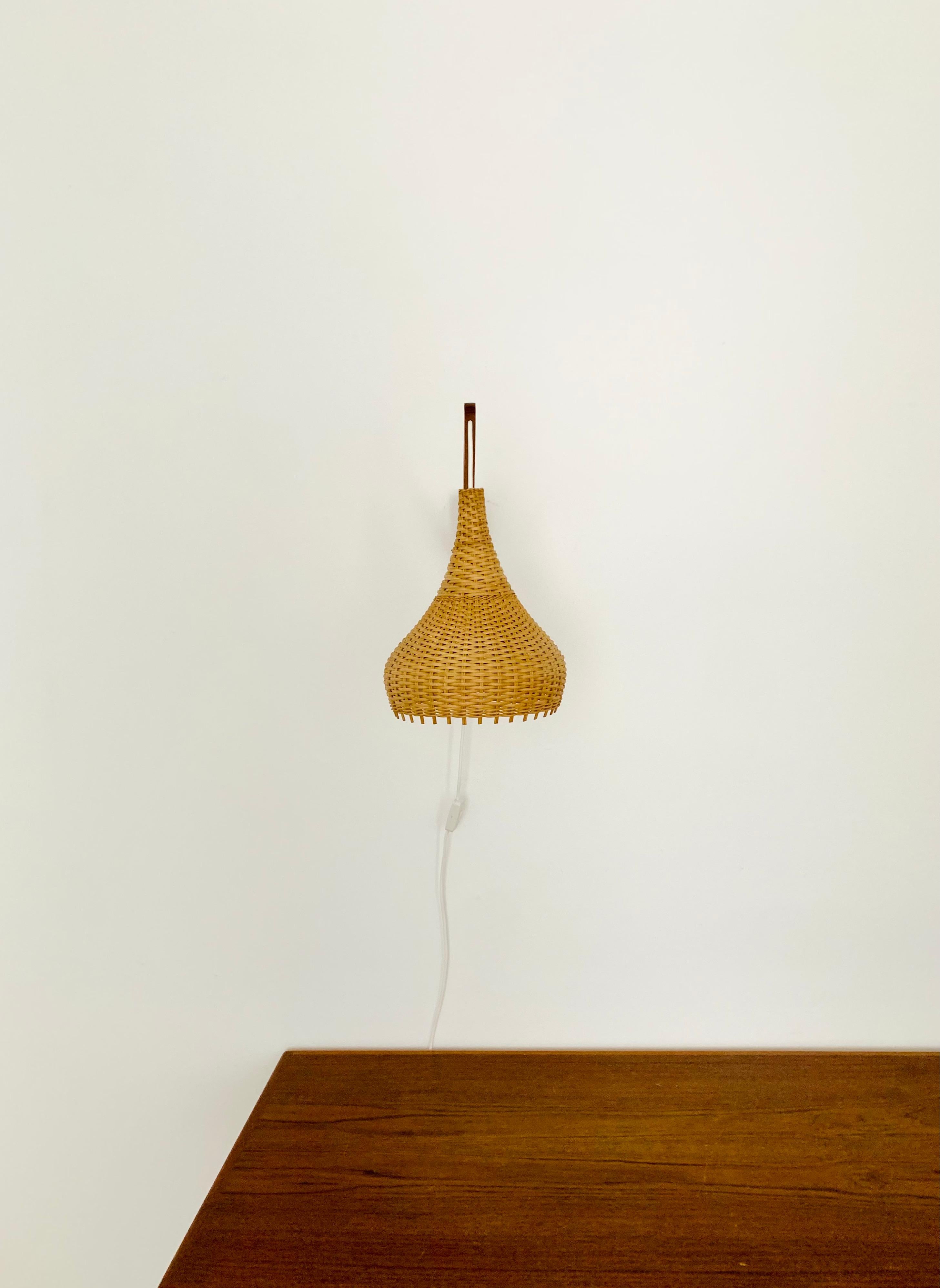 Teak and Wicker Wall Lamp In Good Condition For Sale In München, DE