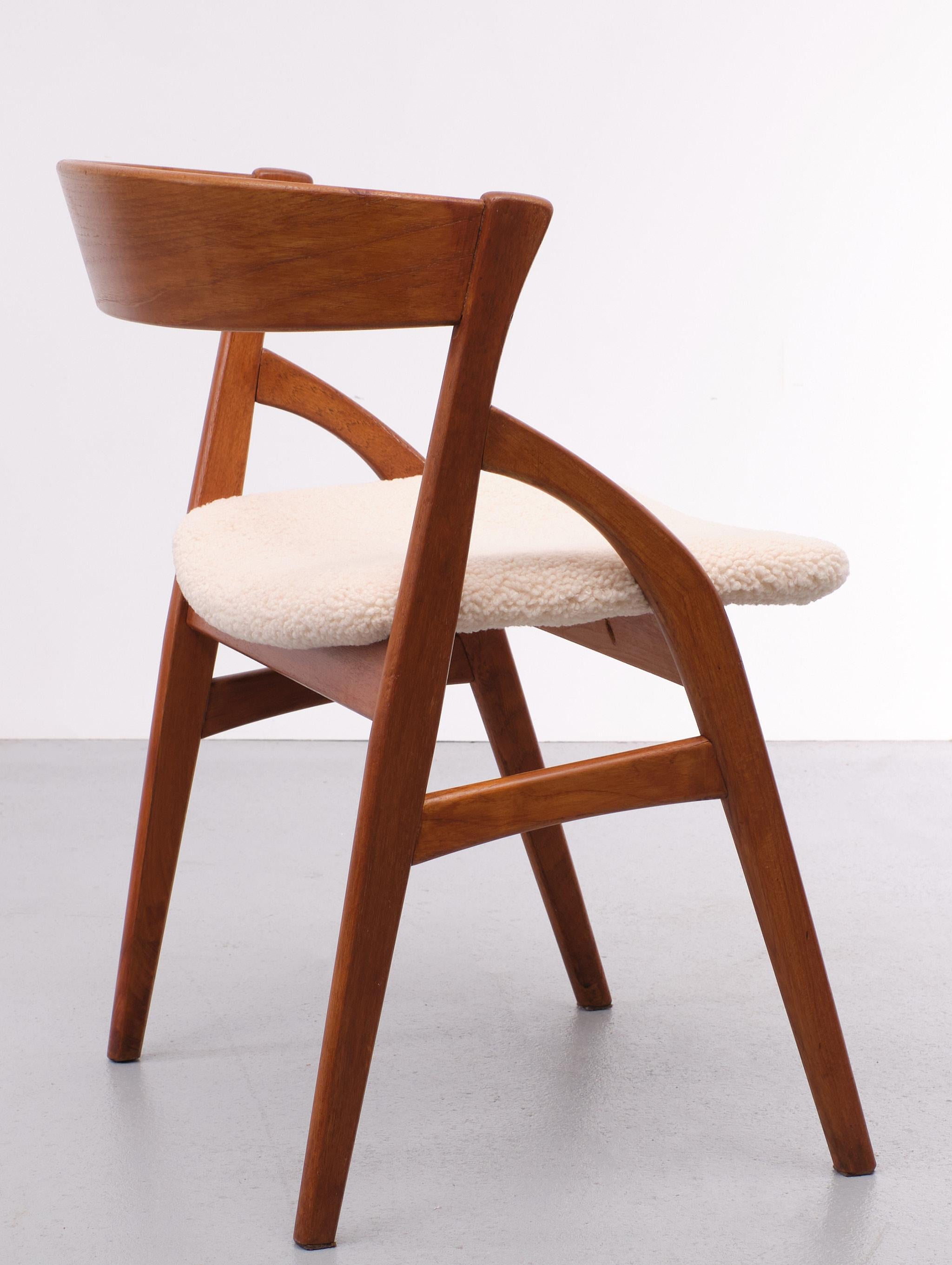Danish Teak arm chair Dyrlund Denmark 1960s