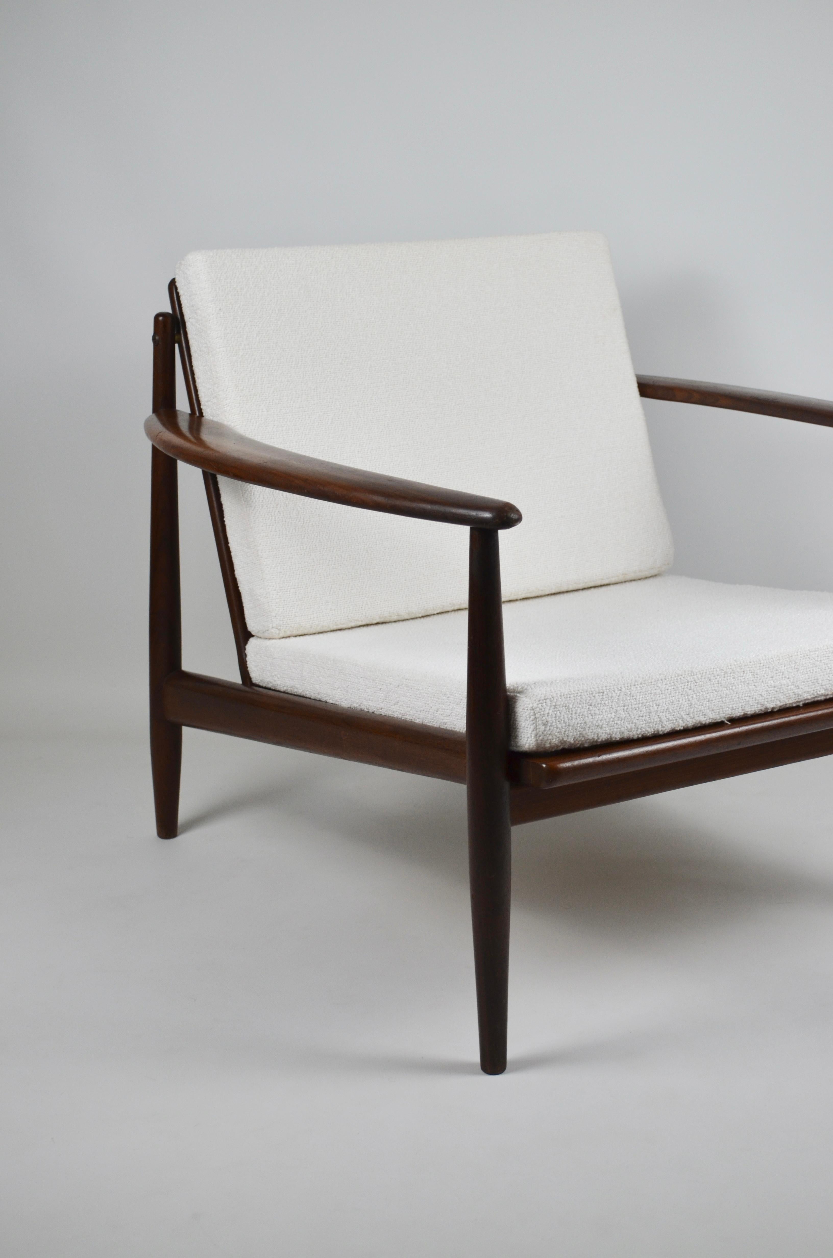 Teak armchair by Grete Jalk, Denmark, 60's For Sale 3