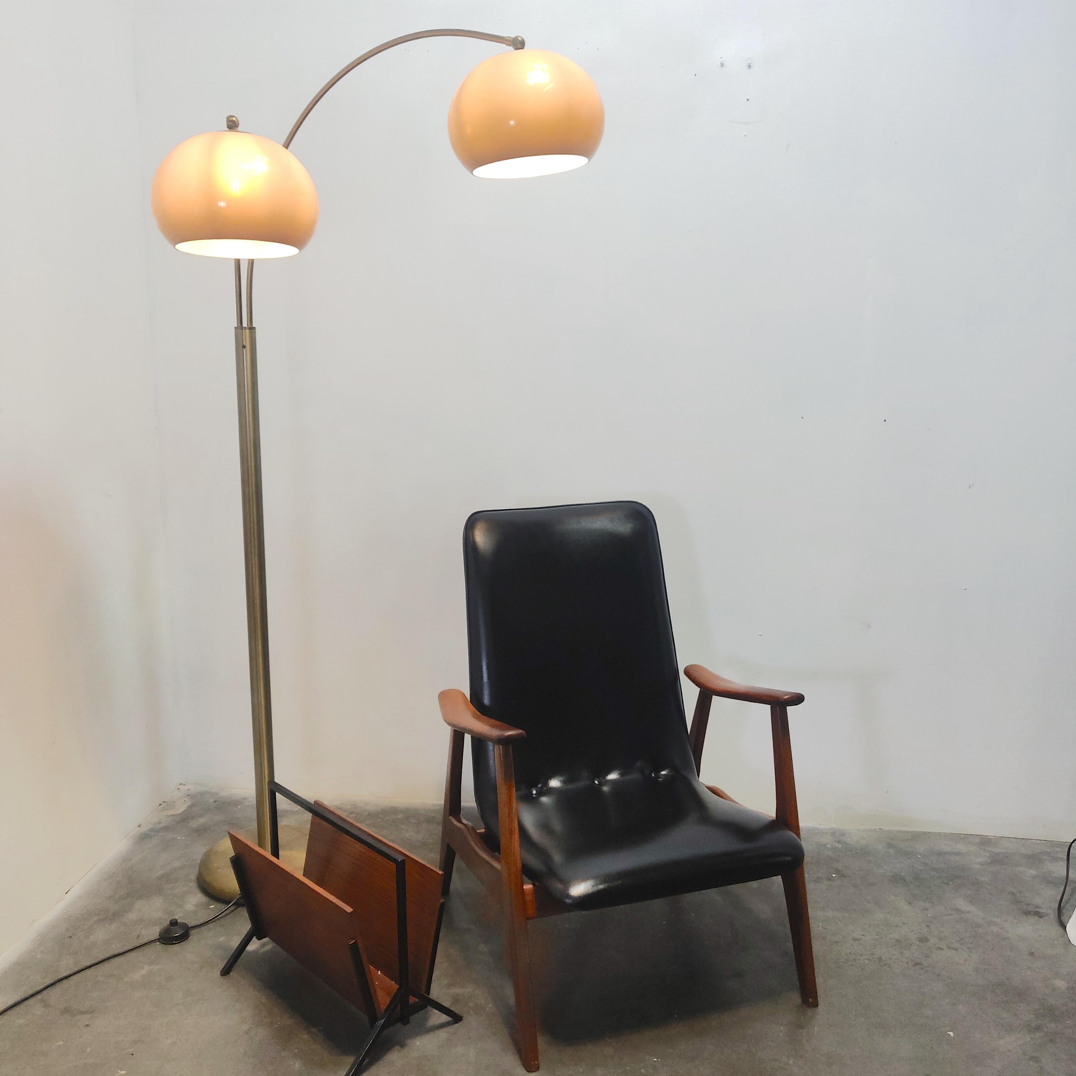 Teak armchair by Louis van Teeffelen for WéBé Holland, 1960s In Good Condition For Sale In MIJDRECHT, NL