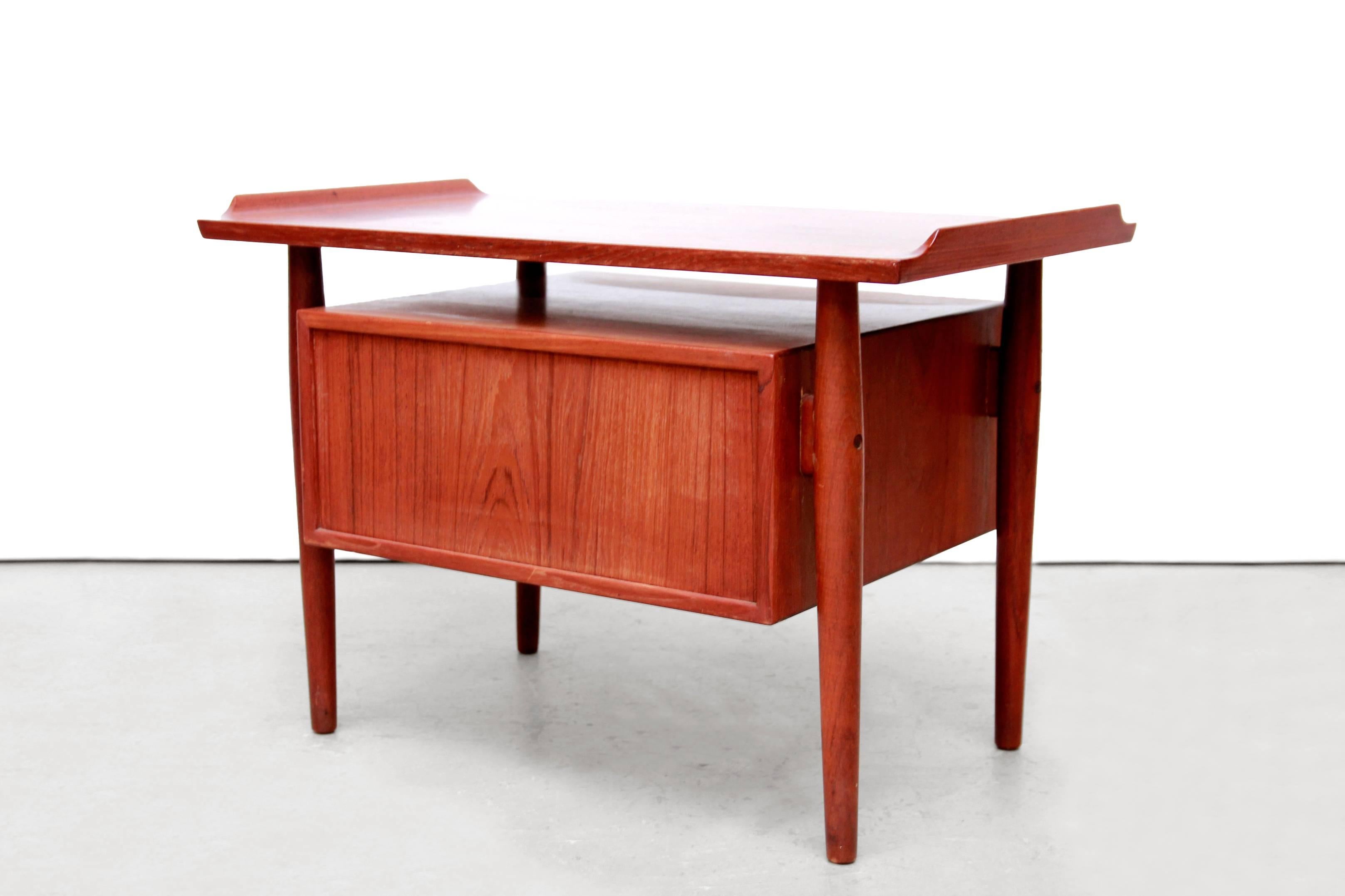 Veneer Teak Arne Vodder Danish Design Table with Drawer for Sibast
