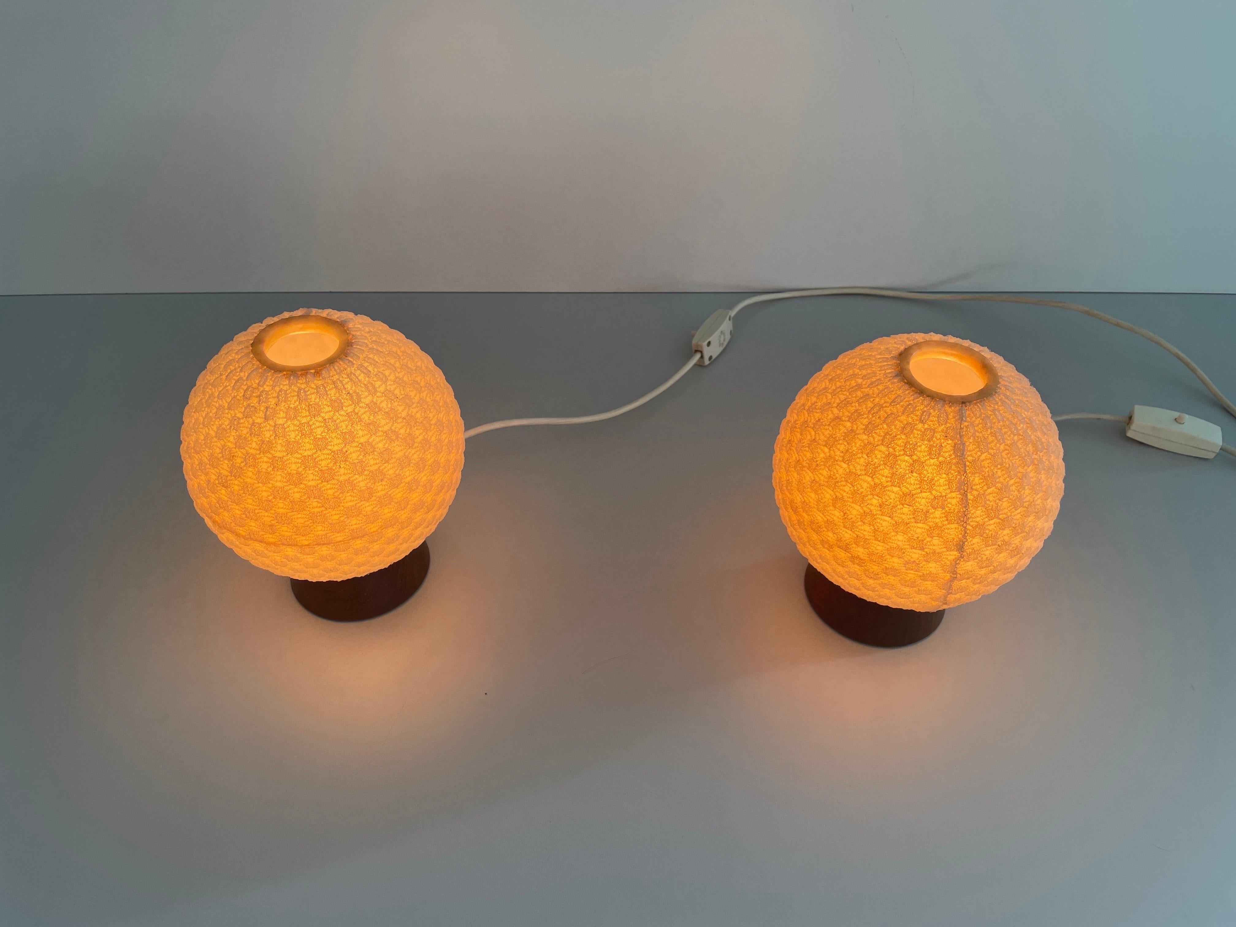 Teak & Ball Fabric Shade Pair of Bedside Lamps by Temde, 1960s Germany For Sale 7