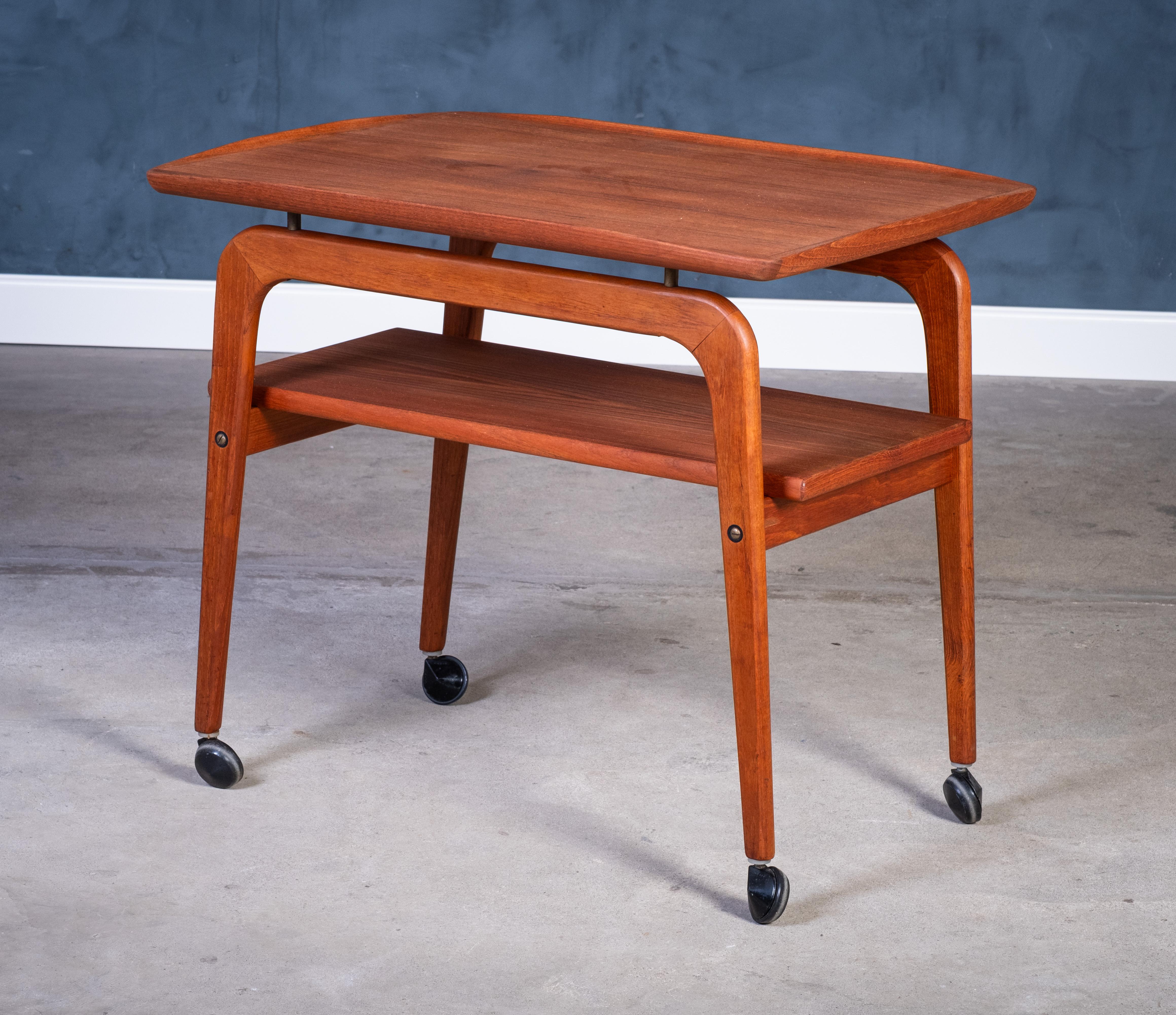 Mid-Century Modern Teak Bar Cart by Arne Hovmand-Olsen for Mogens Kold, 1960s Teak Bar Cart by Arn For Sale