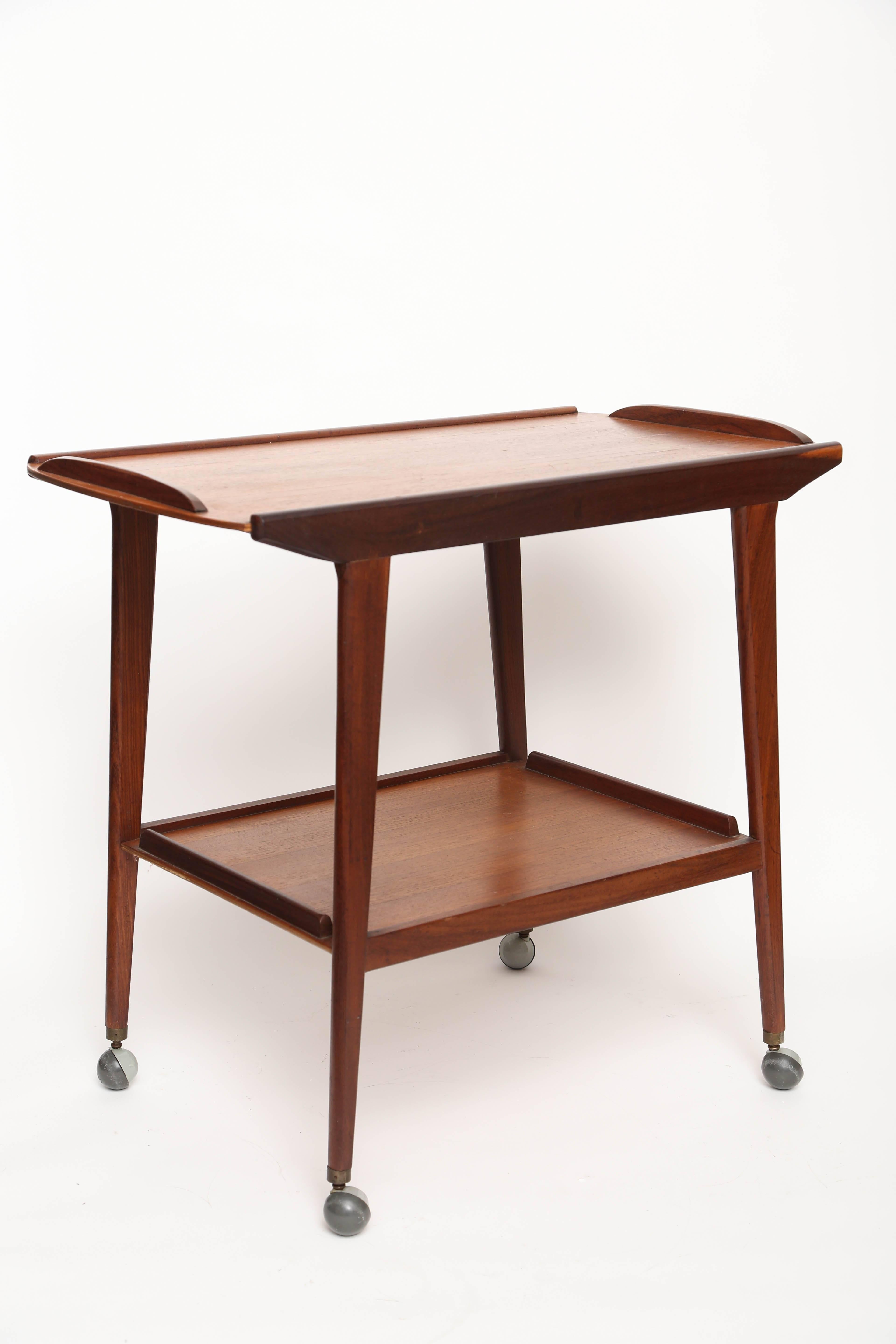 Teak Bar/Tea Cart by Remploy, USA, 1960s In Good Condition For Sale In Miami, FL