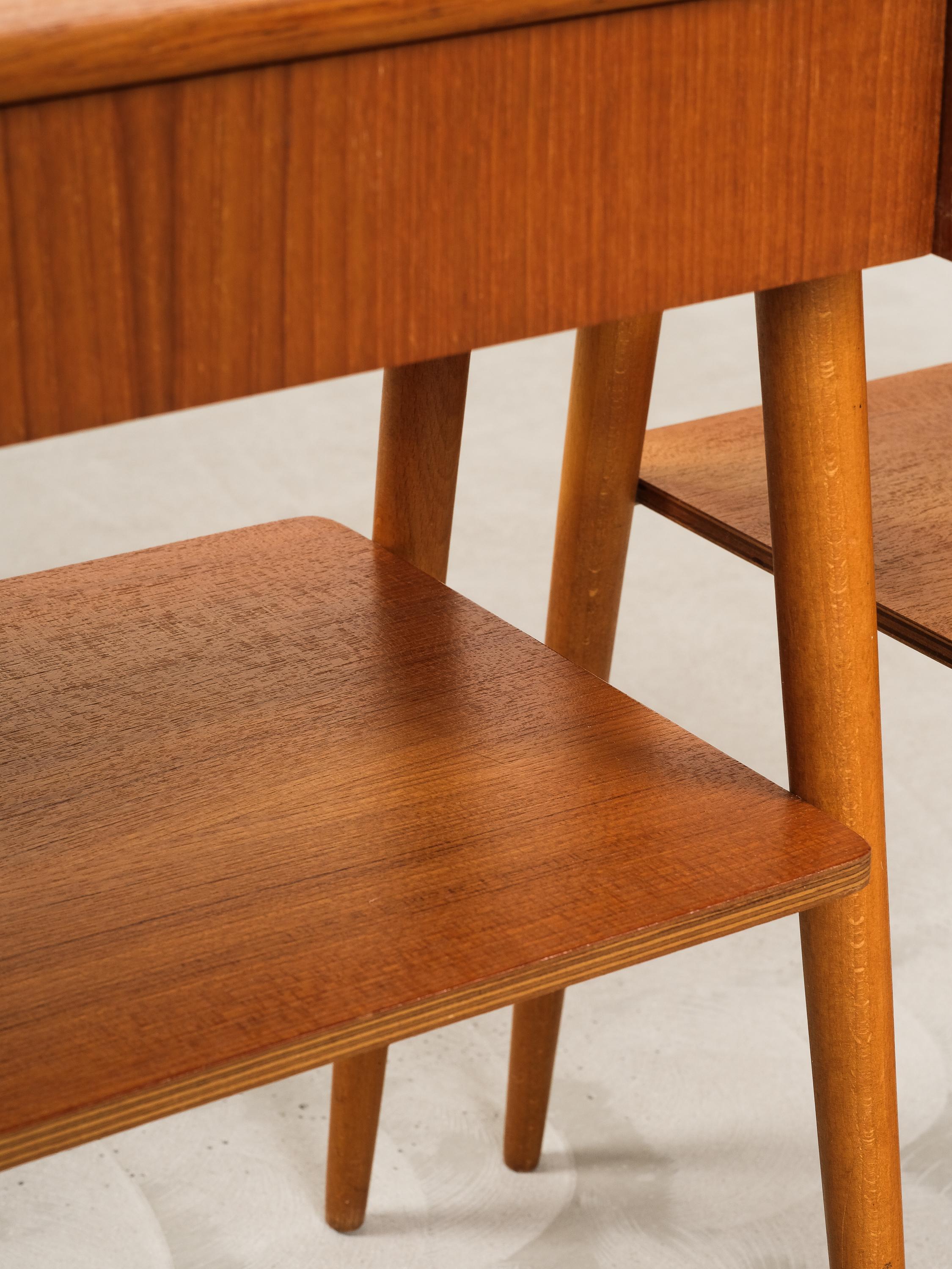 Teak Bedside Tables from AB Carlström & Co, 1950s, Set of 2 For Sale 7
