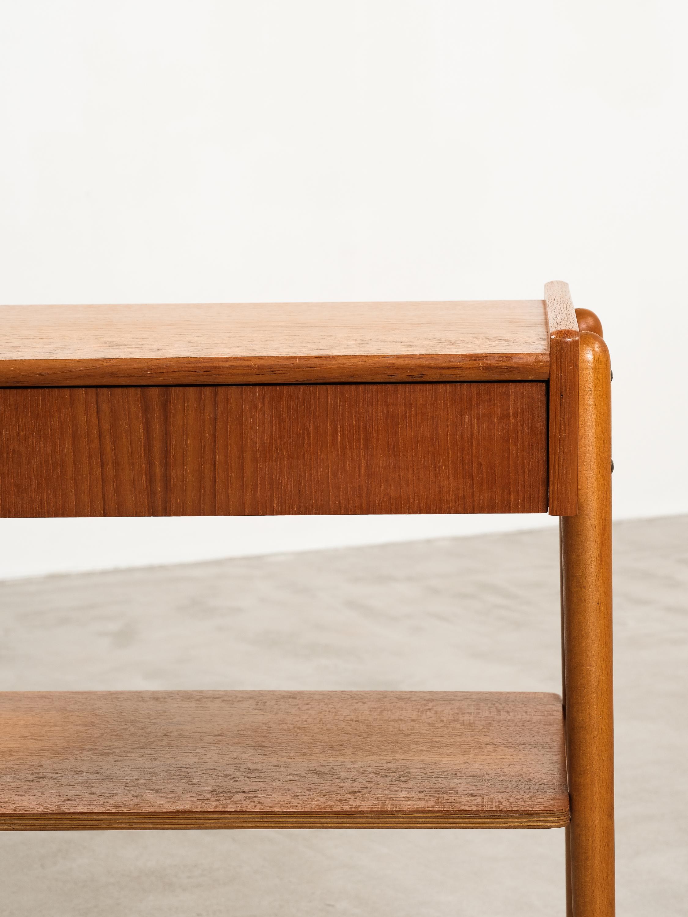 Teak Bedside Tables from AB Carlström & Co, 1950s, Set of 2 For Sale 1