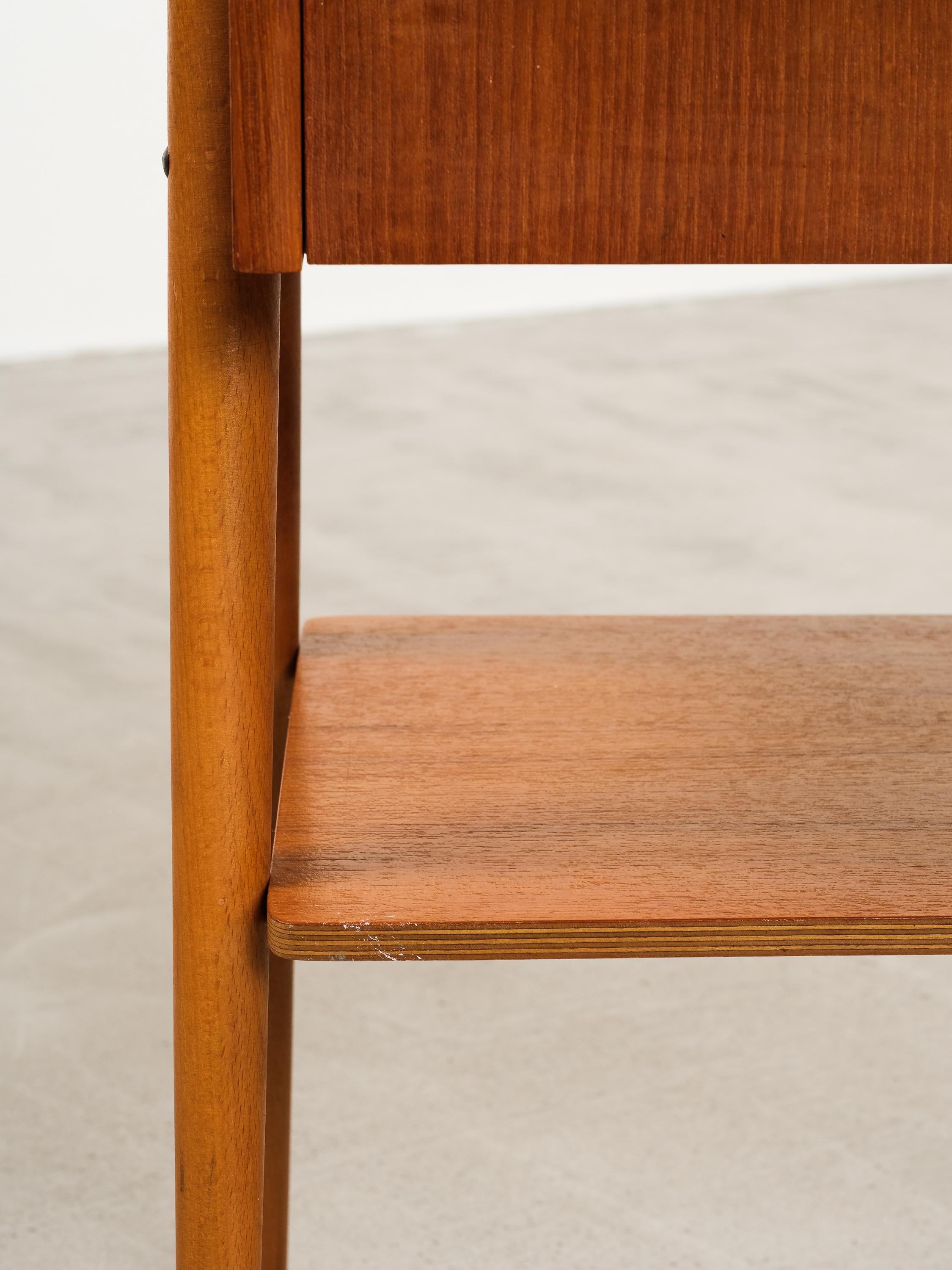 Teak Bedside Tables from AB Carlström & Co, 1950s, Set of 2 For Sale 2