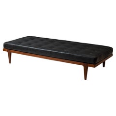 Daybed aus Teakholz und schwarzem Leder